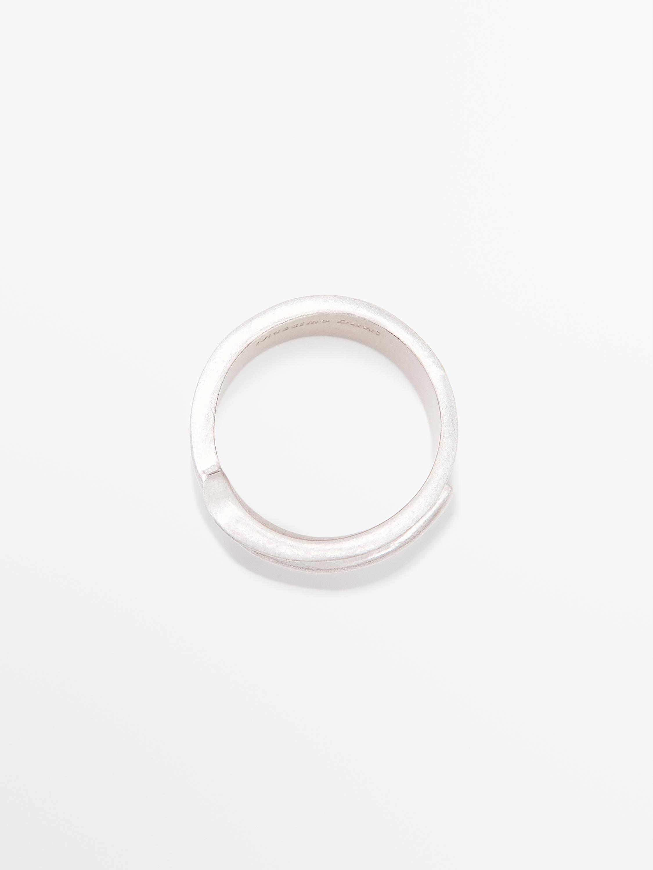 Almond ring