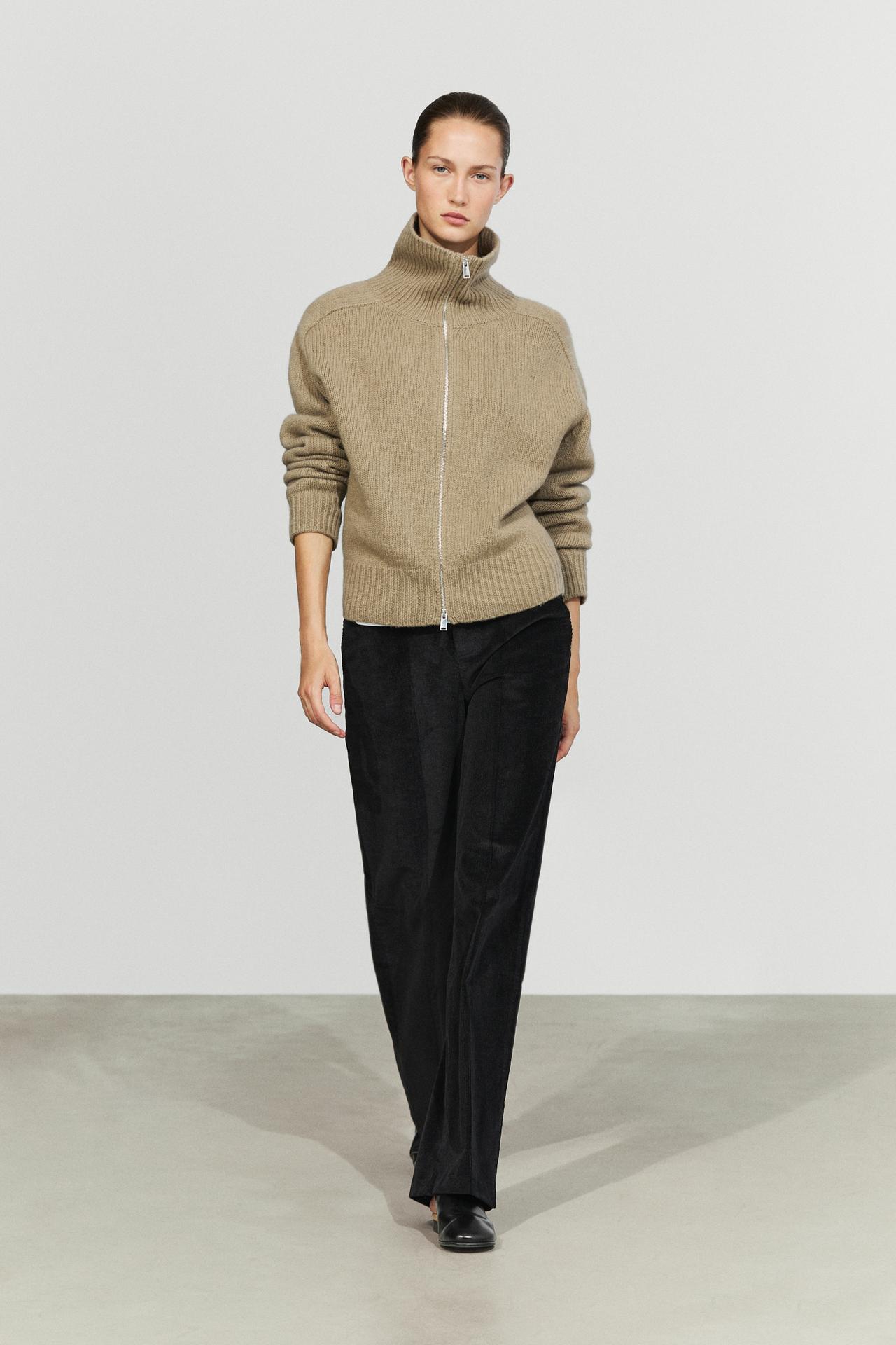 100% wool knit zip-up cardigan — GREENISH