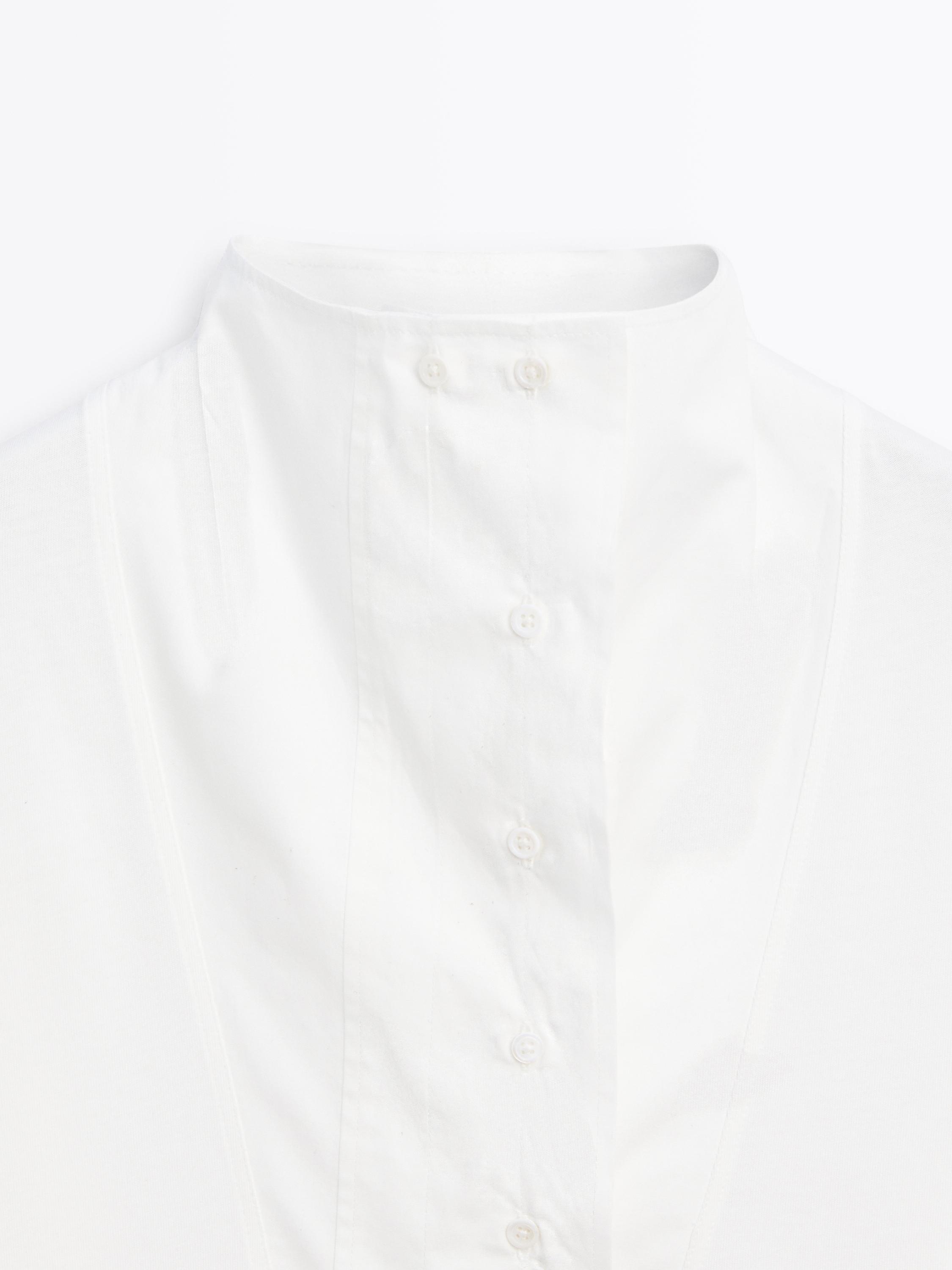 T-shirt à col cheminée