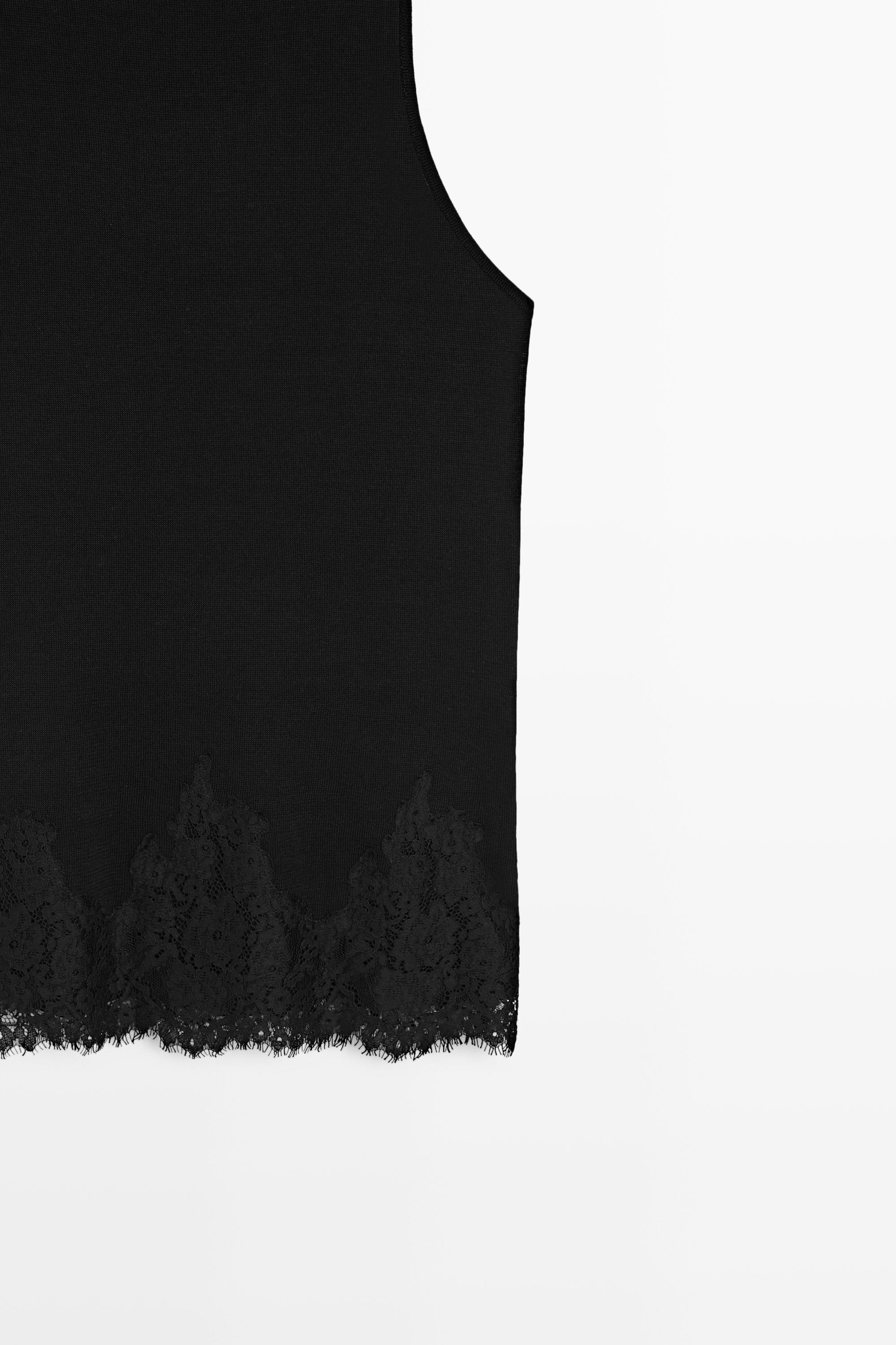Lace detail halter top — BLACK