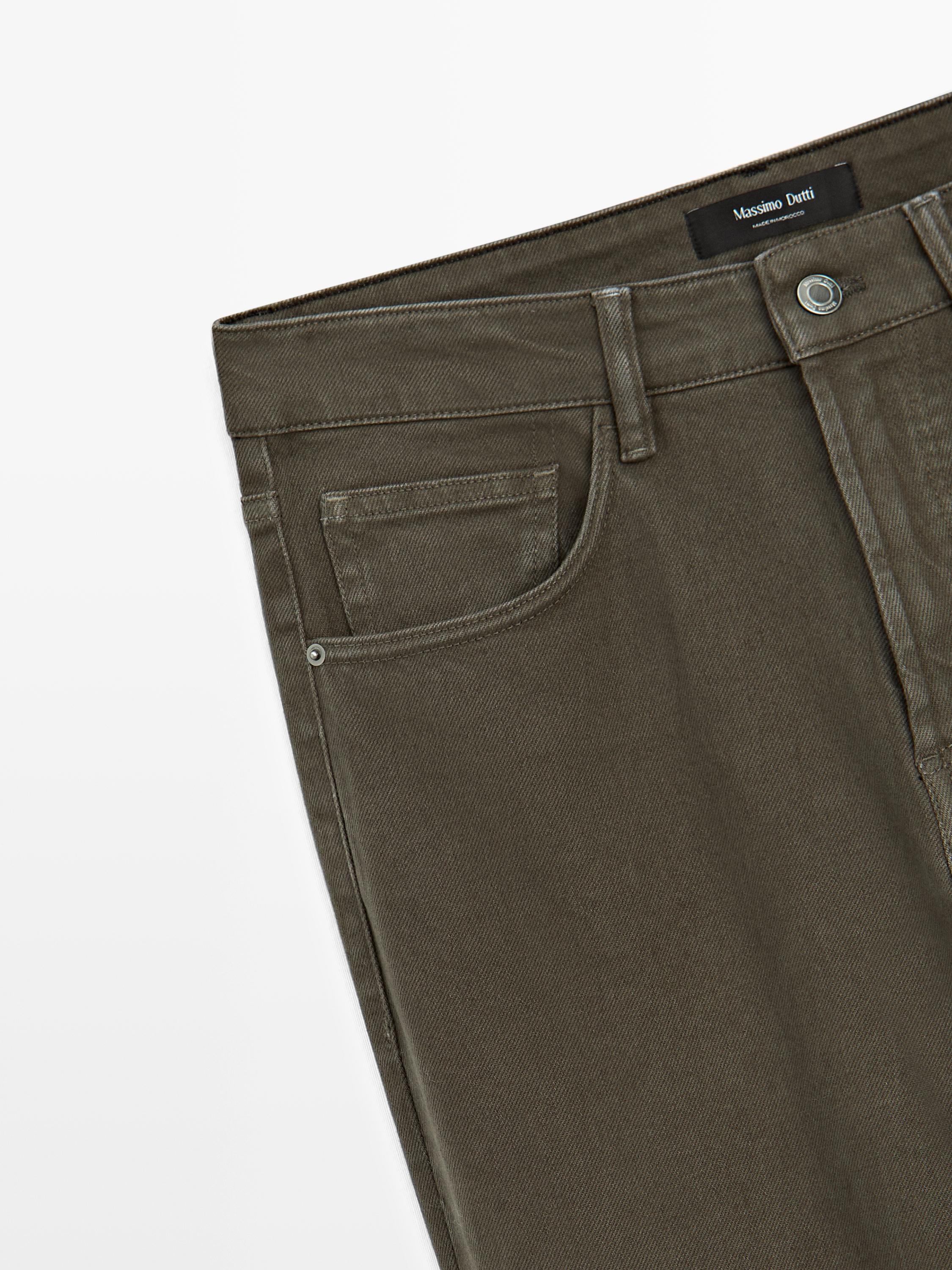 Slim fit jeans