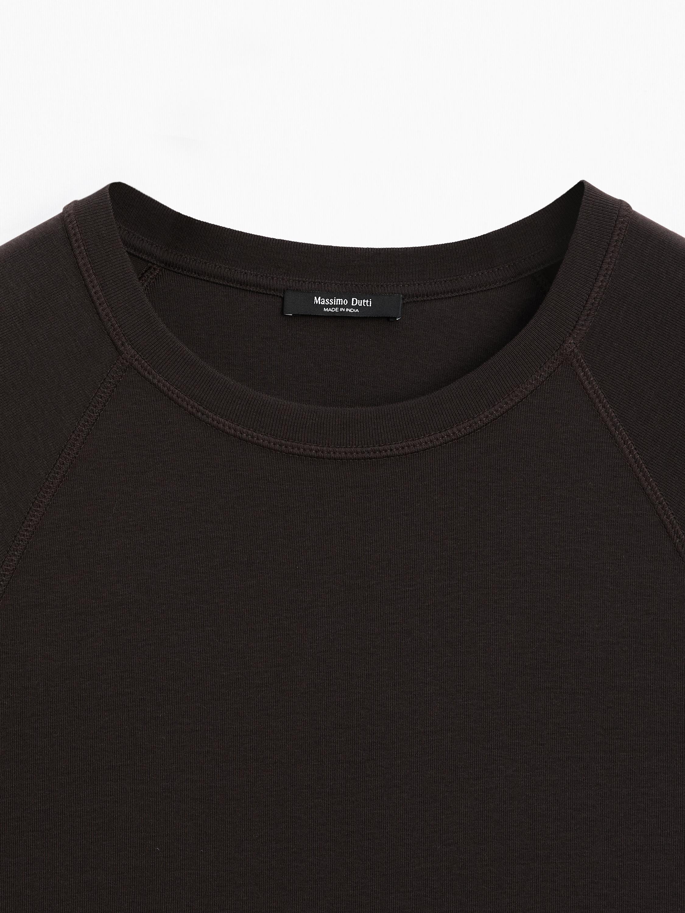 Slim fit raglan sleeve cotton T-shirt