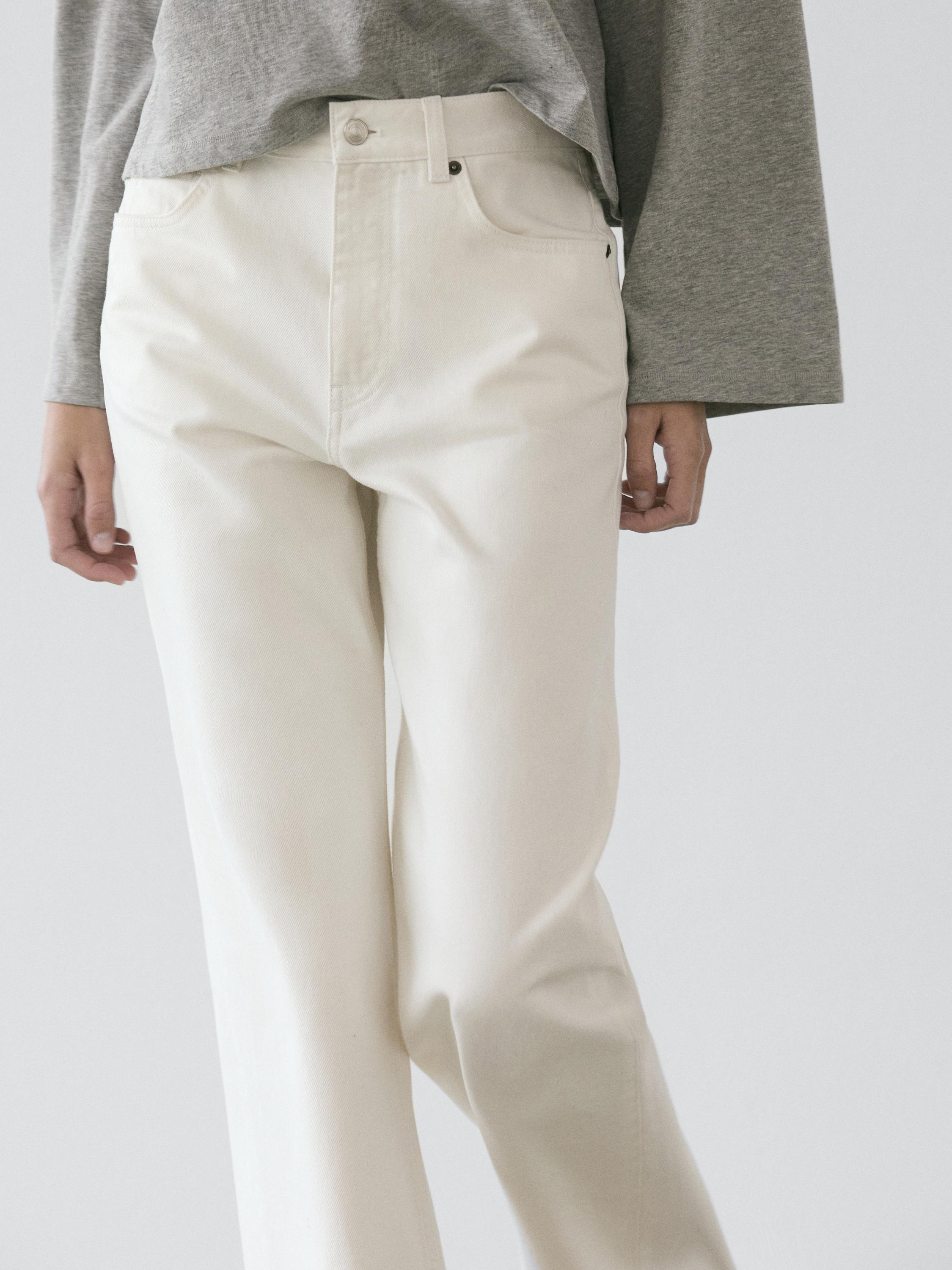 Jeans relaxed fit tiro medio