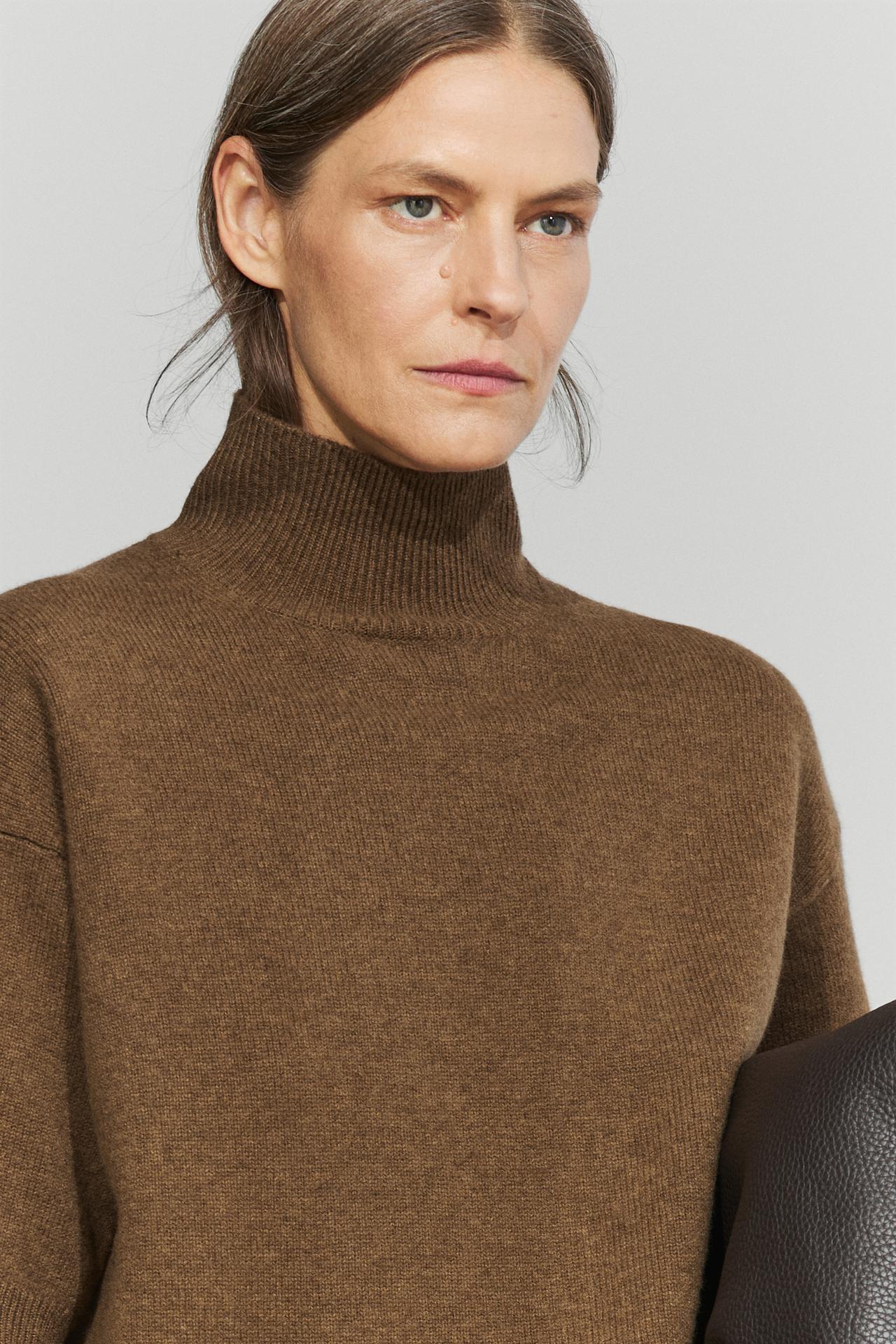 Oversize short sleeve knit sweater — TOFFEE