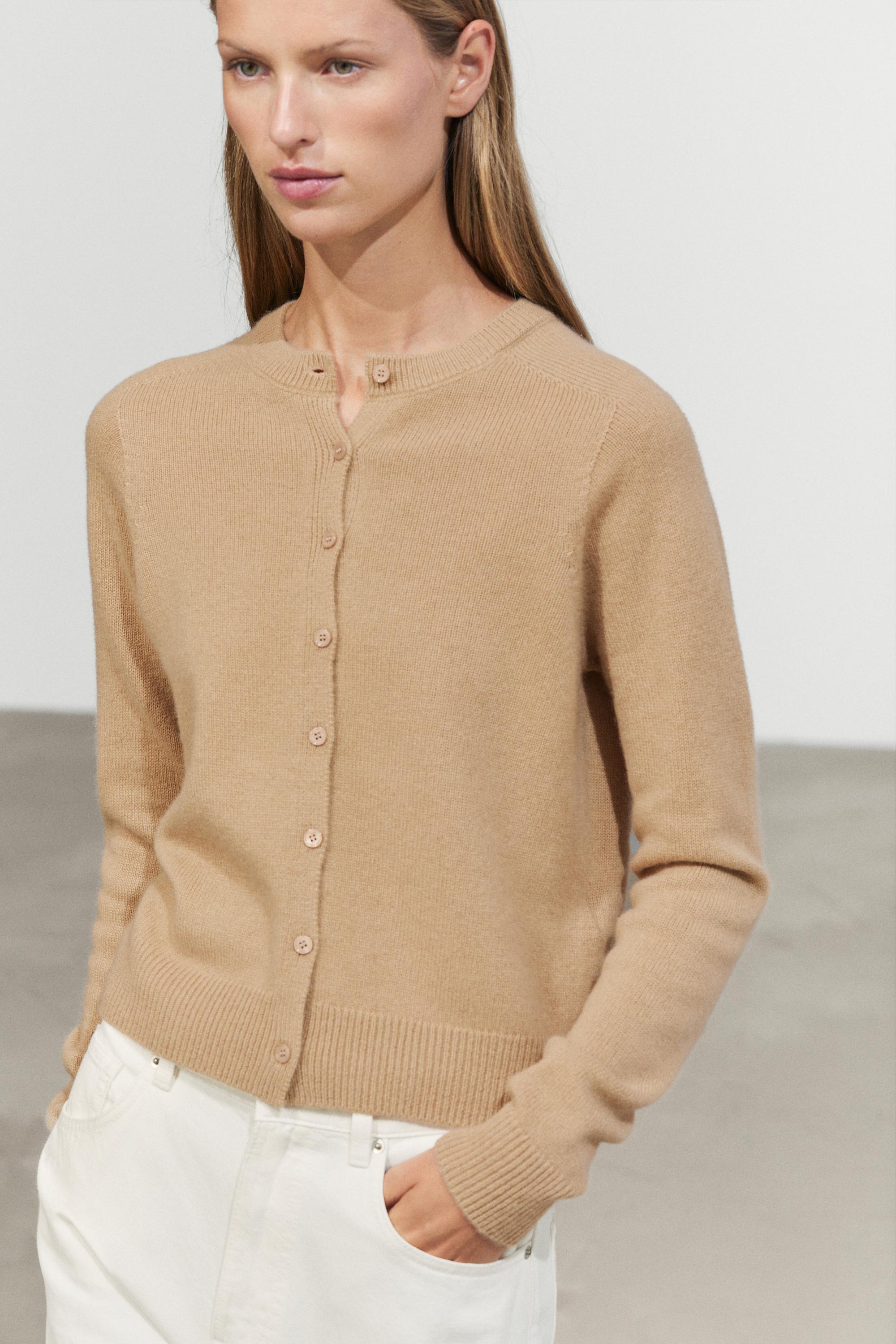 100% cashmere cropped knit cardigan
