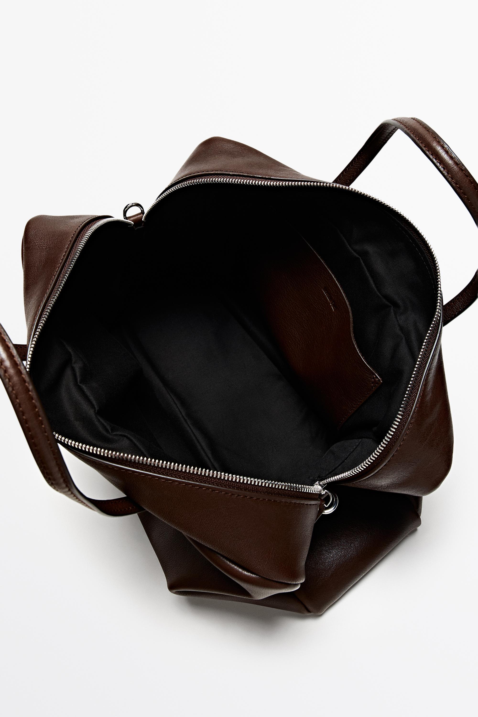 Medium duffle bag in nappa leather - thumbnail 5