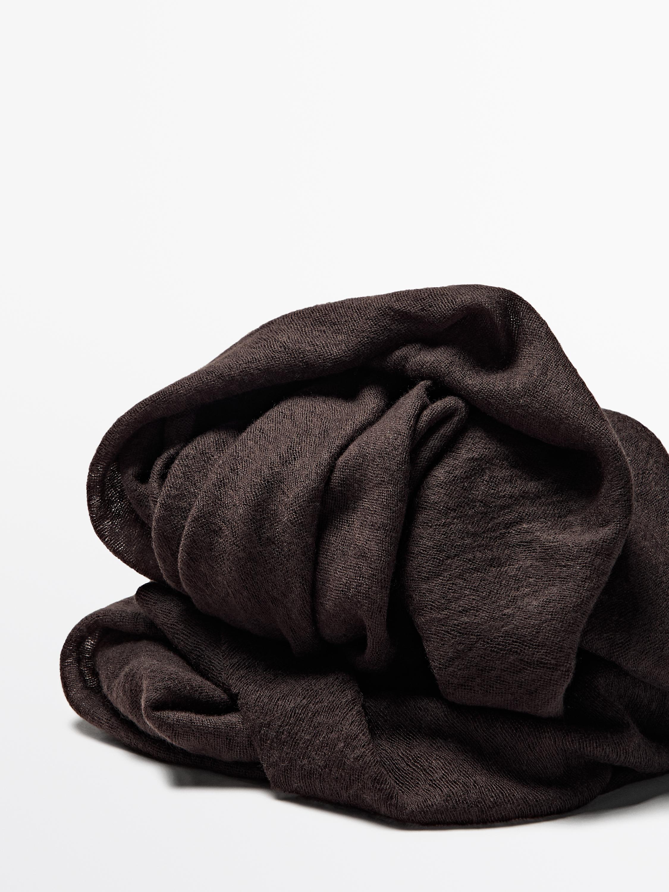 100% cashmere scarf
