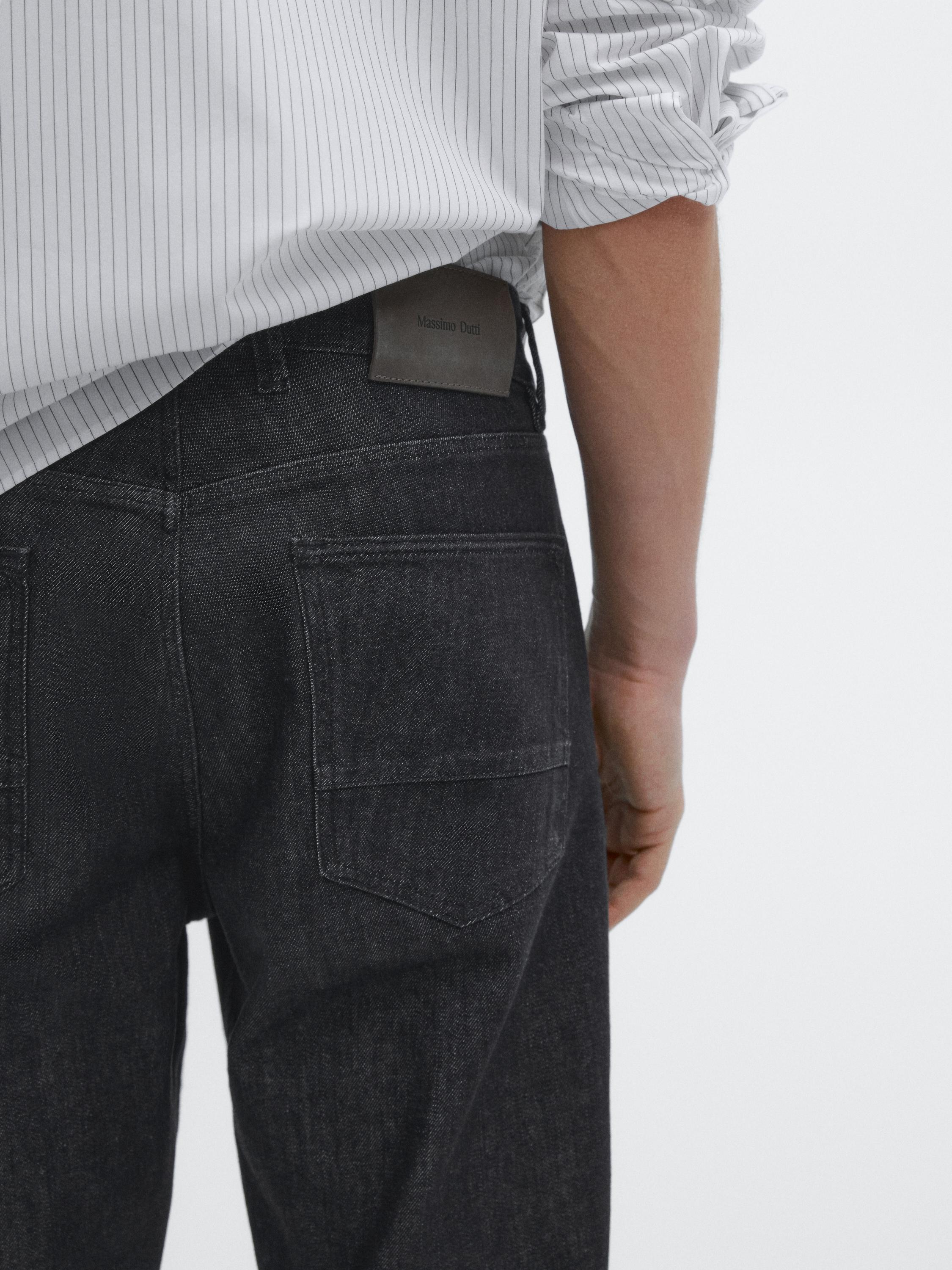 Slim fit jeans
