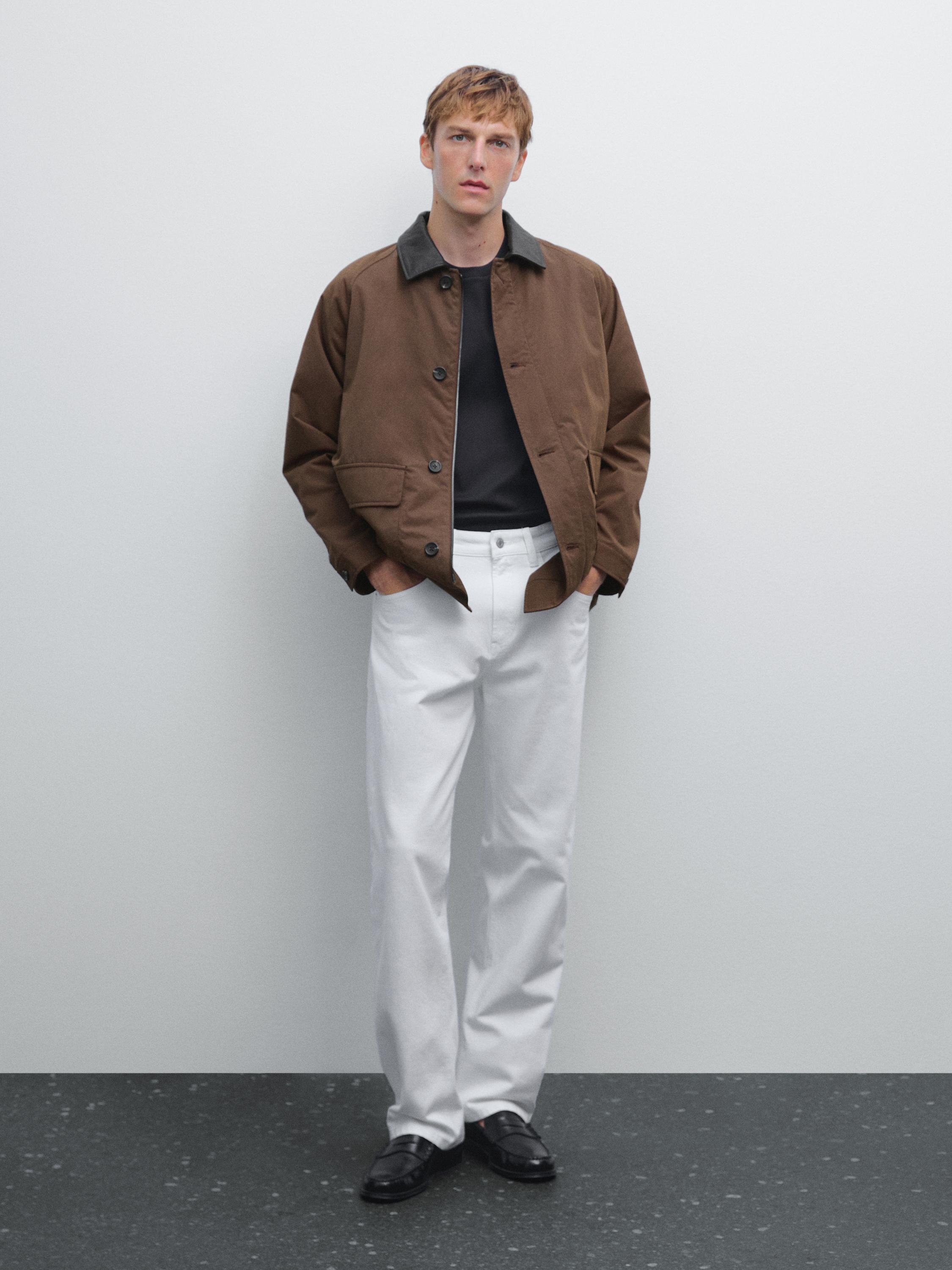 Short parka with collar detail
