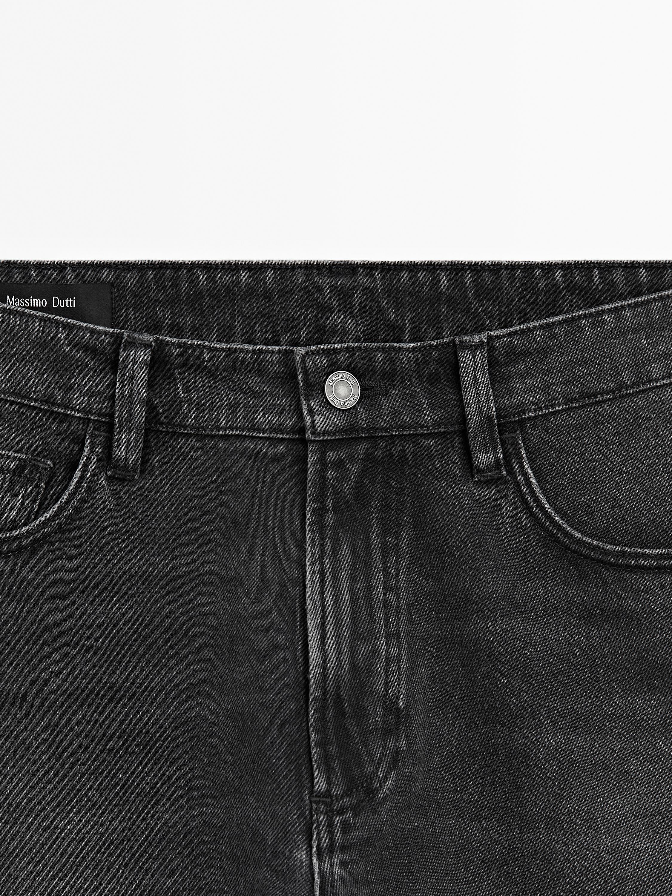Slim fit jeans