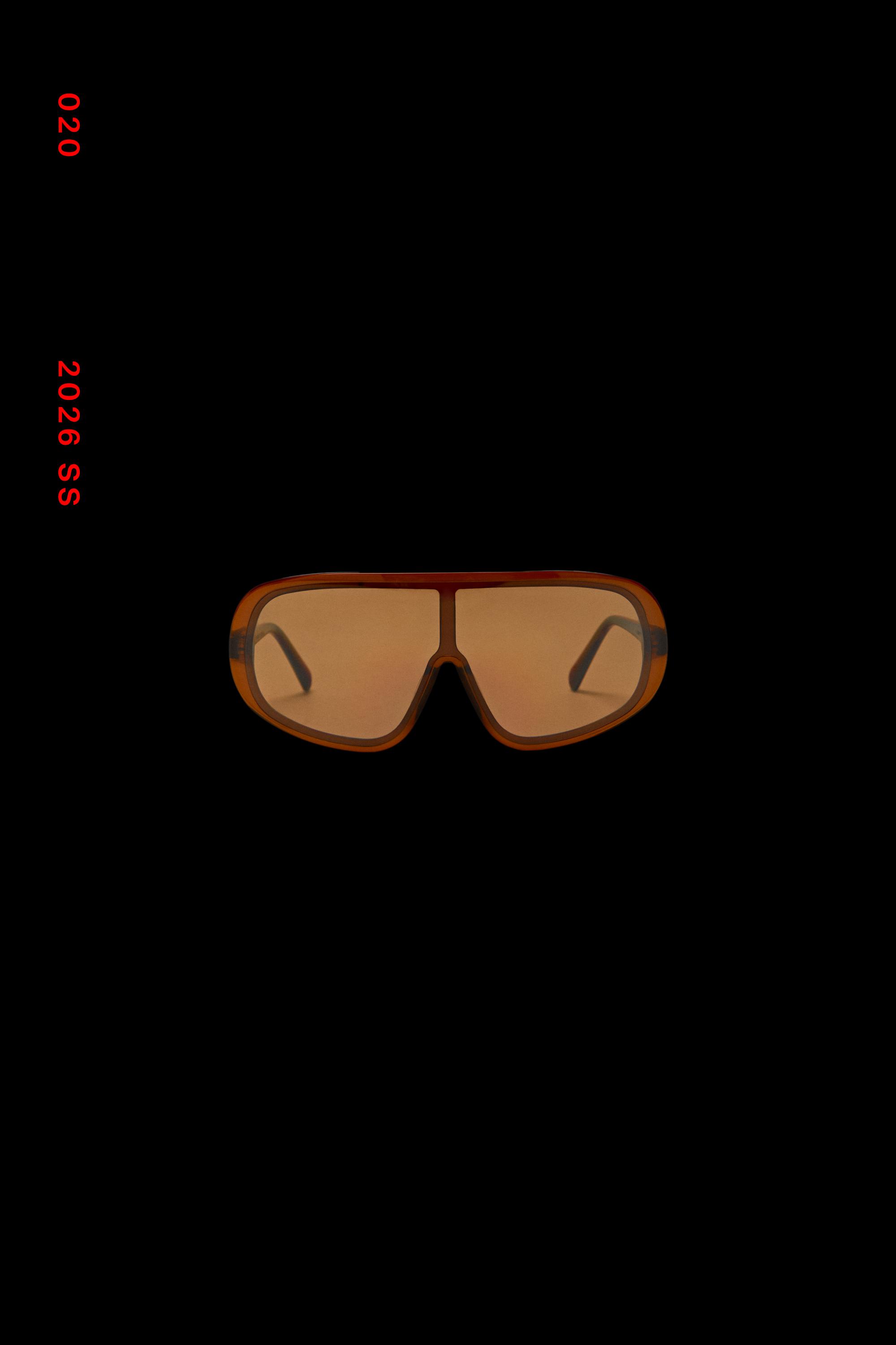 Oversized wrap sunglasses — Caramel