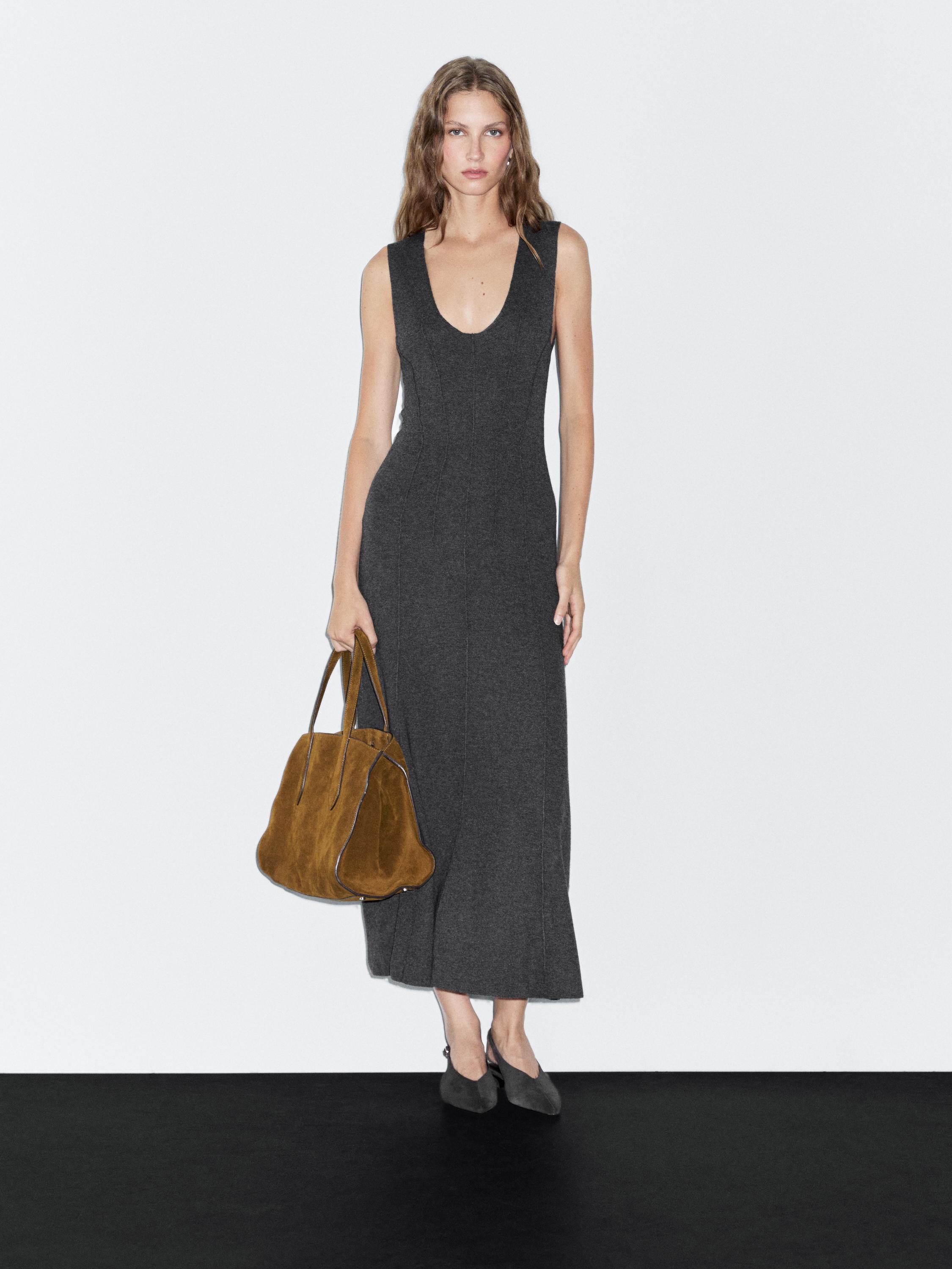 Robe longue évasée en maille