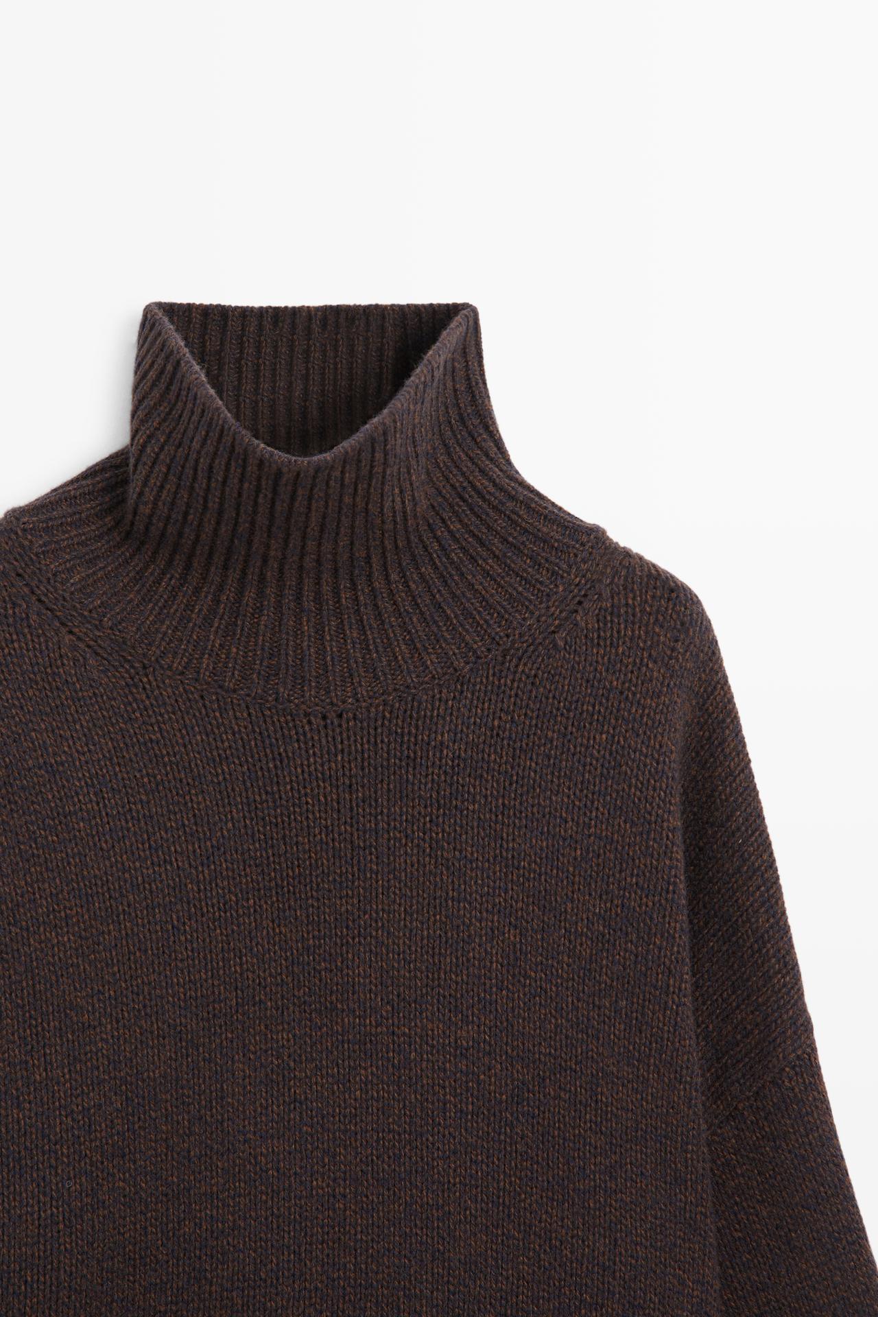 100% wool oversize knit sweater — BROWN