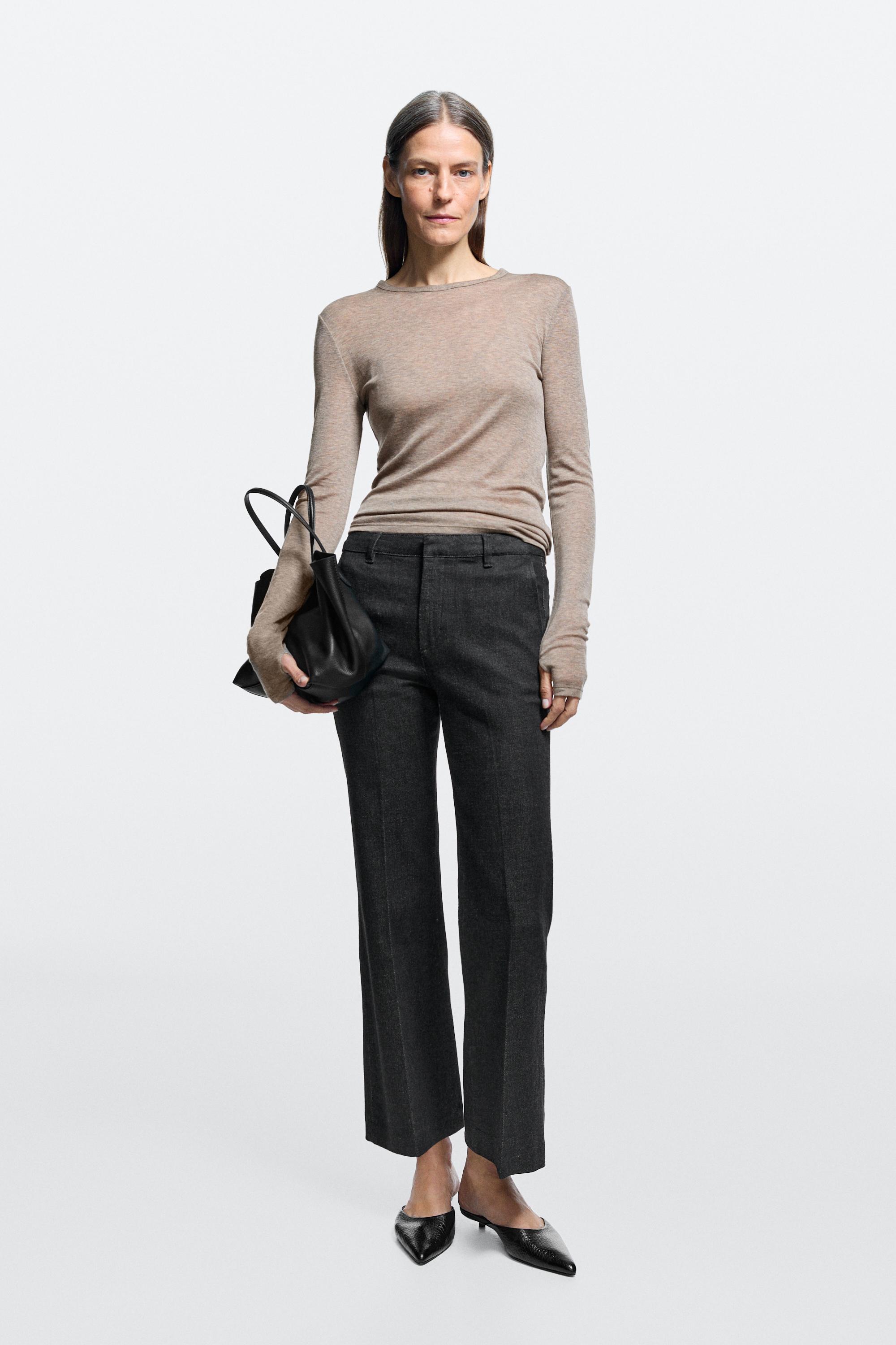 Mid-waist cropped flare fit jeans