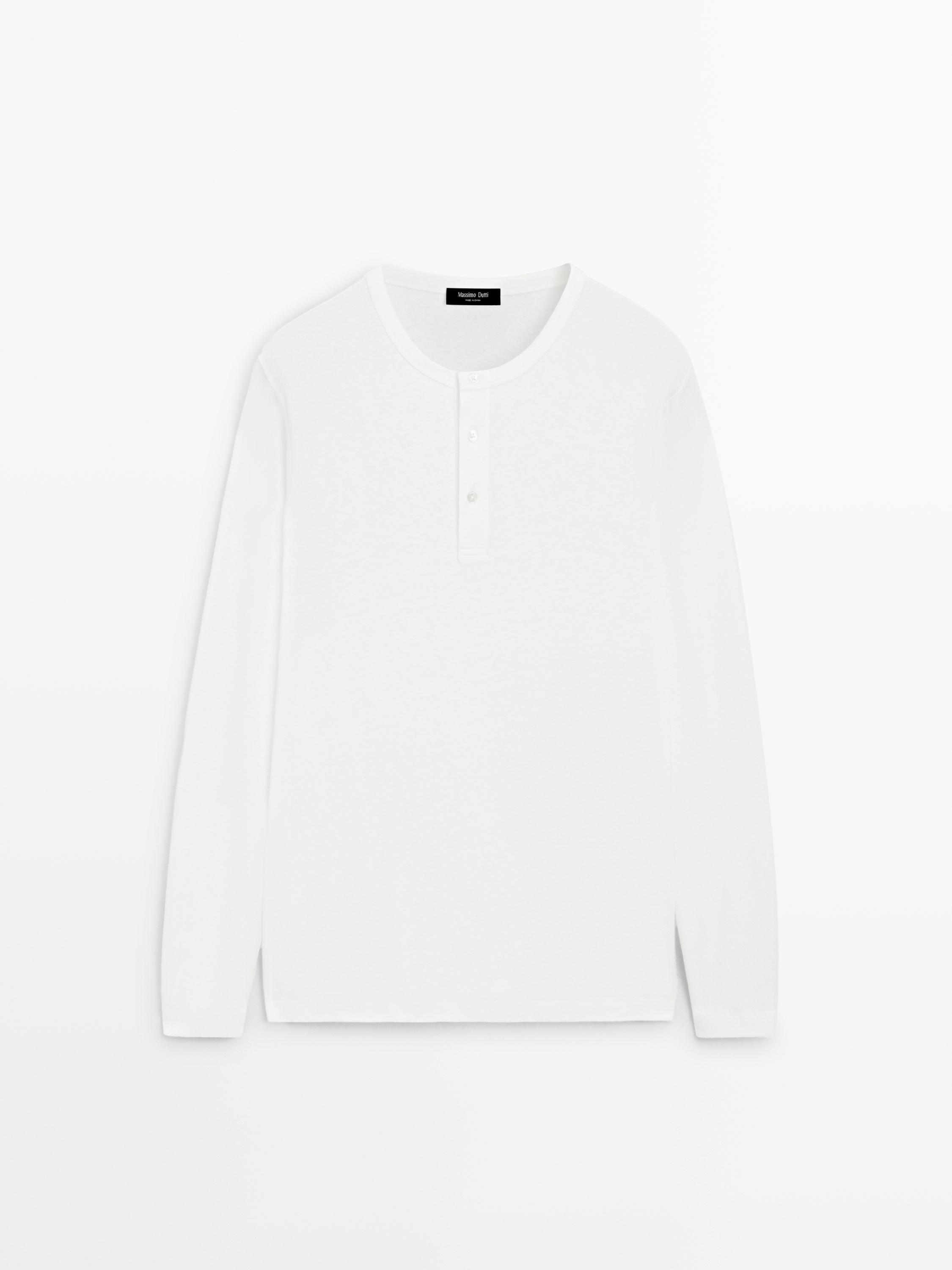 Uzun kollu düğmeli yaka t-shirt