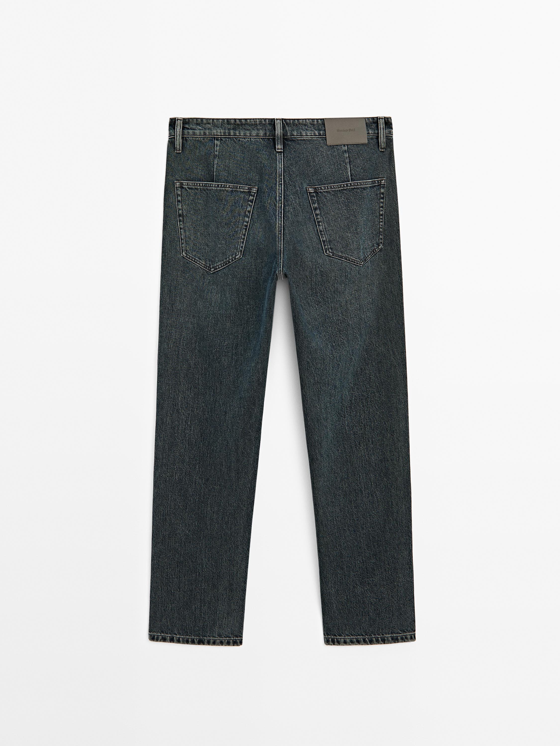 Toelopende jeans