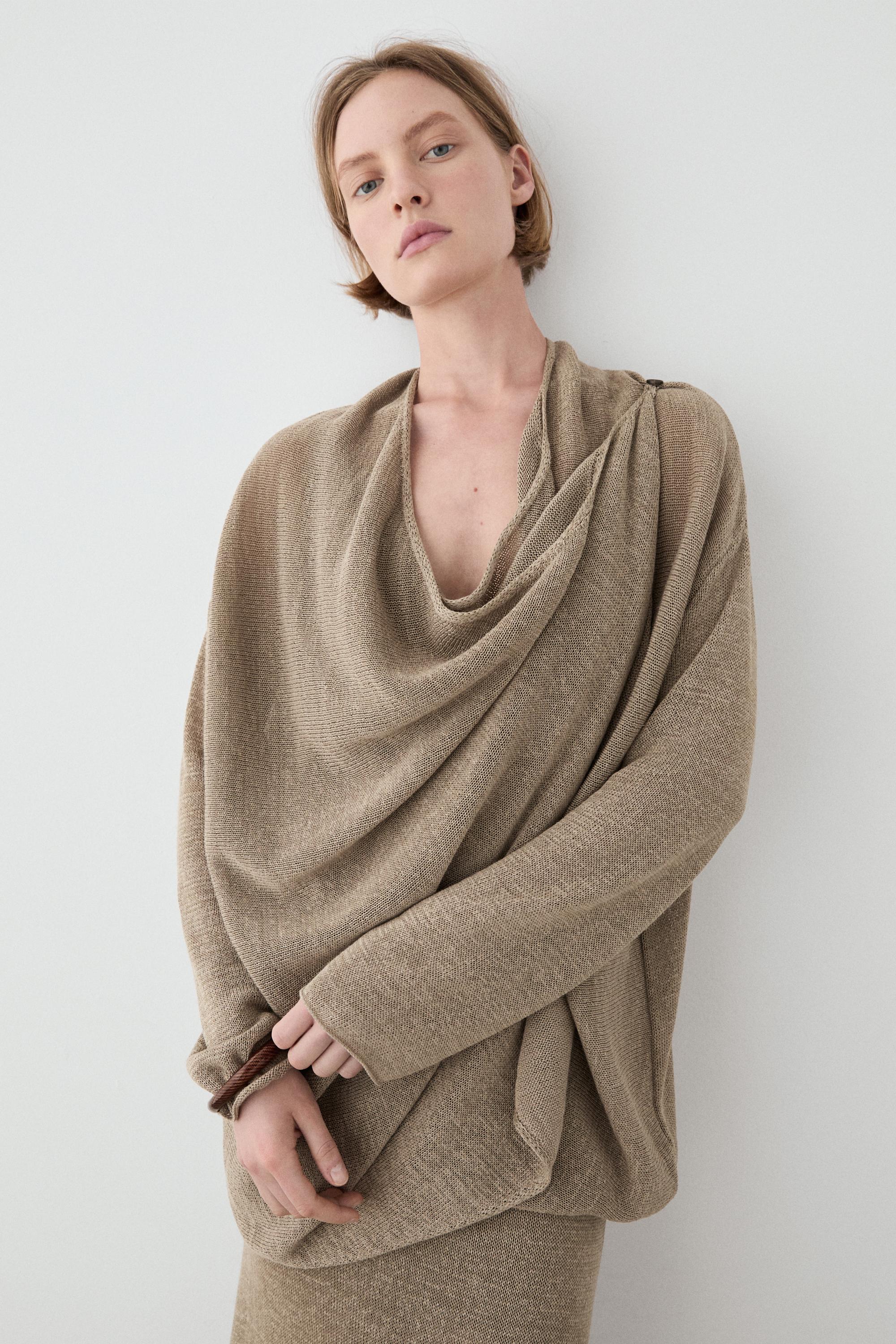 Total look draped knit cape cardigan — SAND