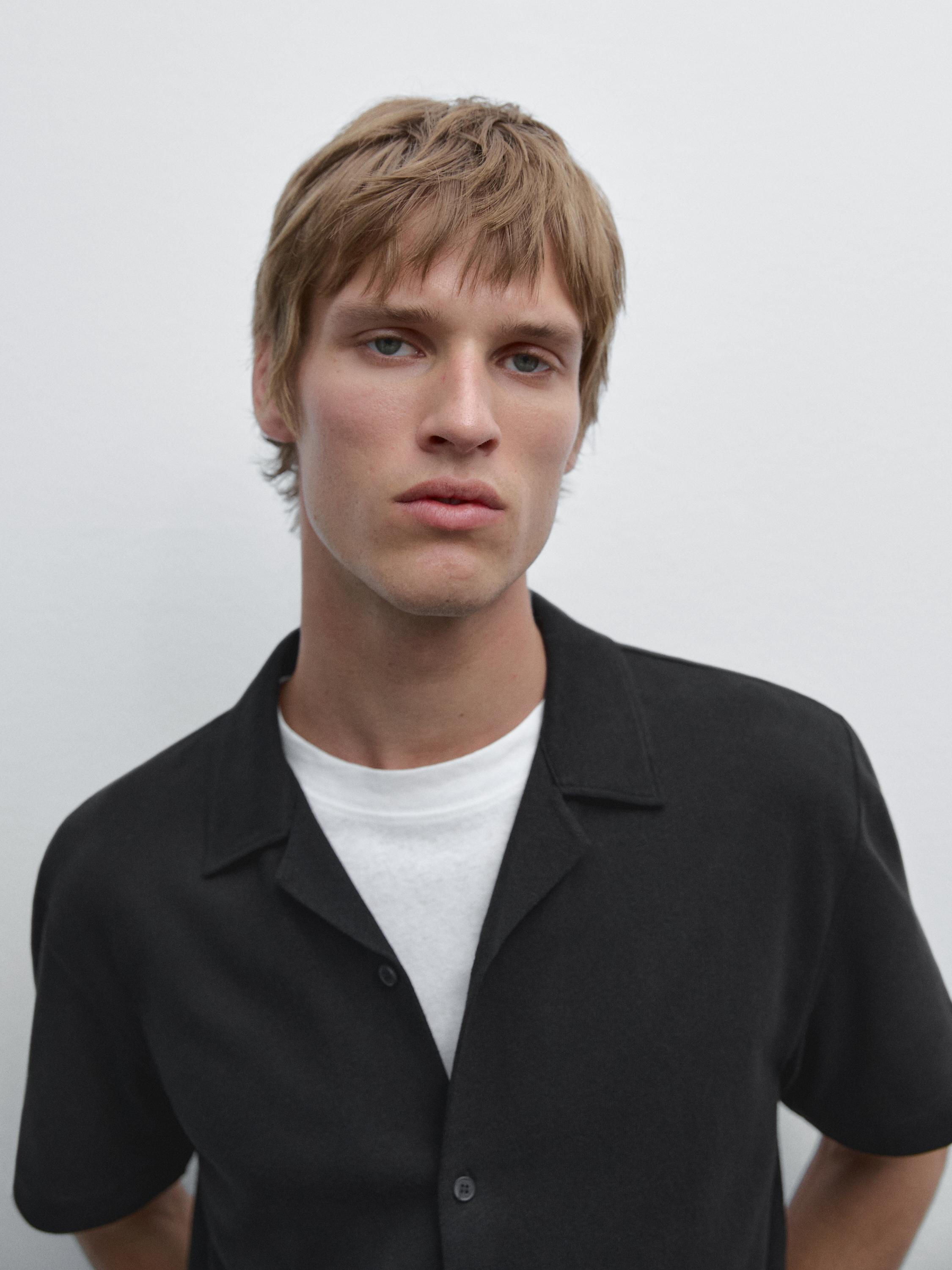 Linen blend short sleeve shirt