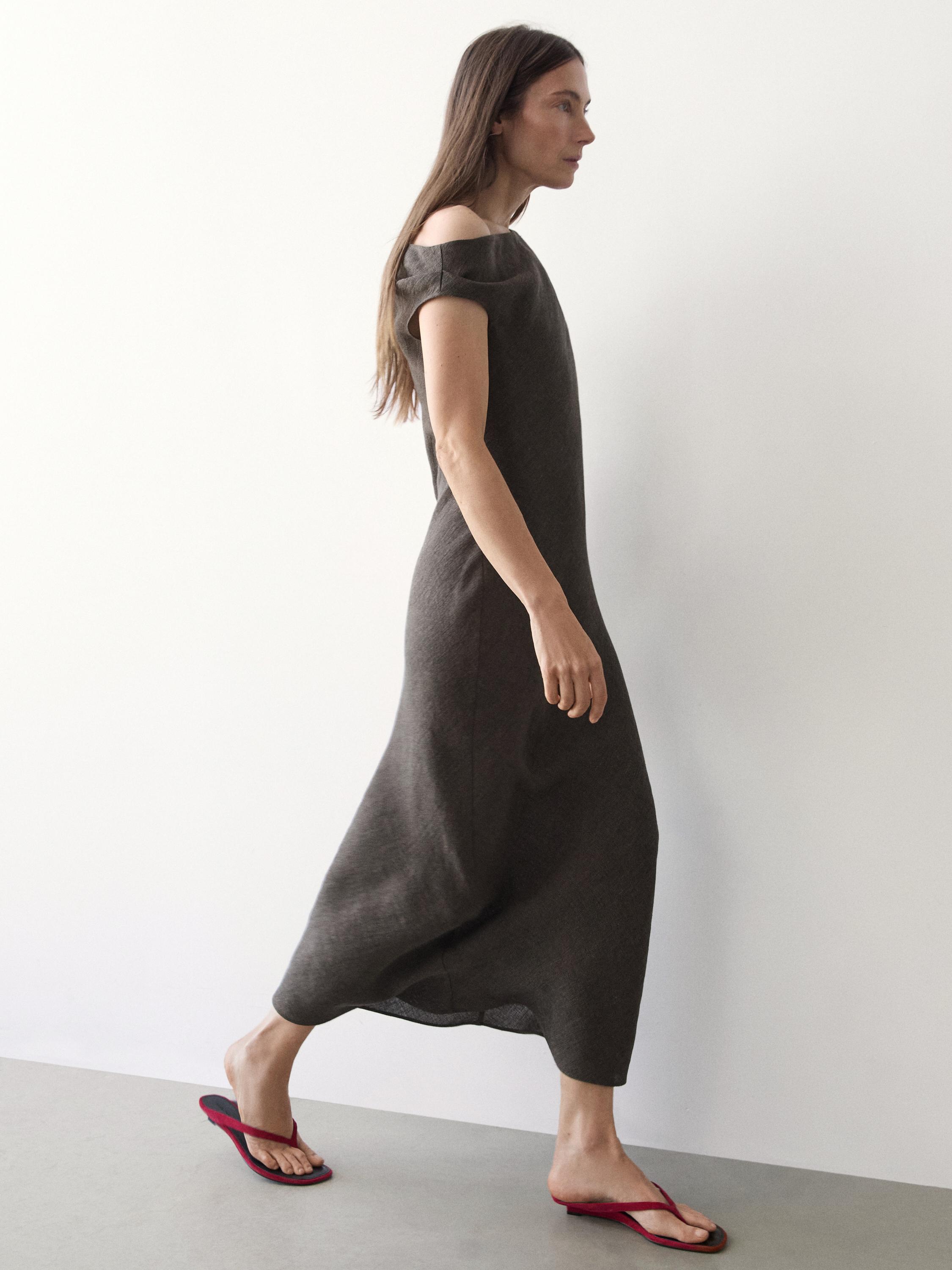 Midi dress with pleated shoulder detail — DARK GREY