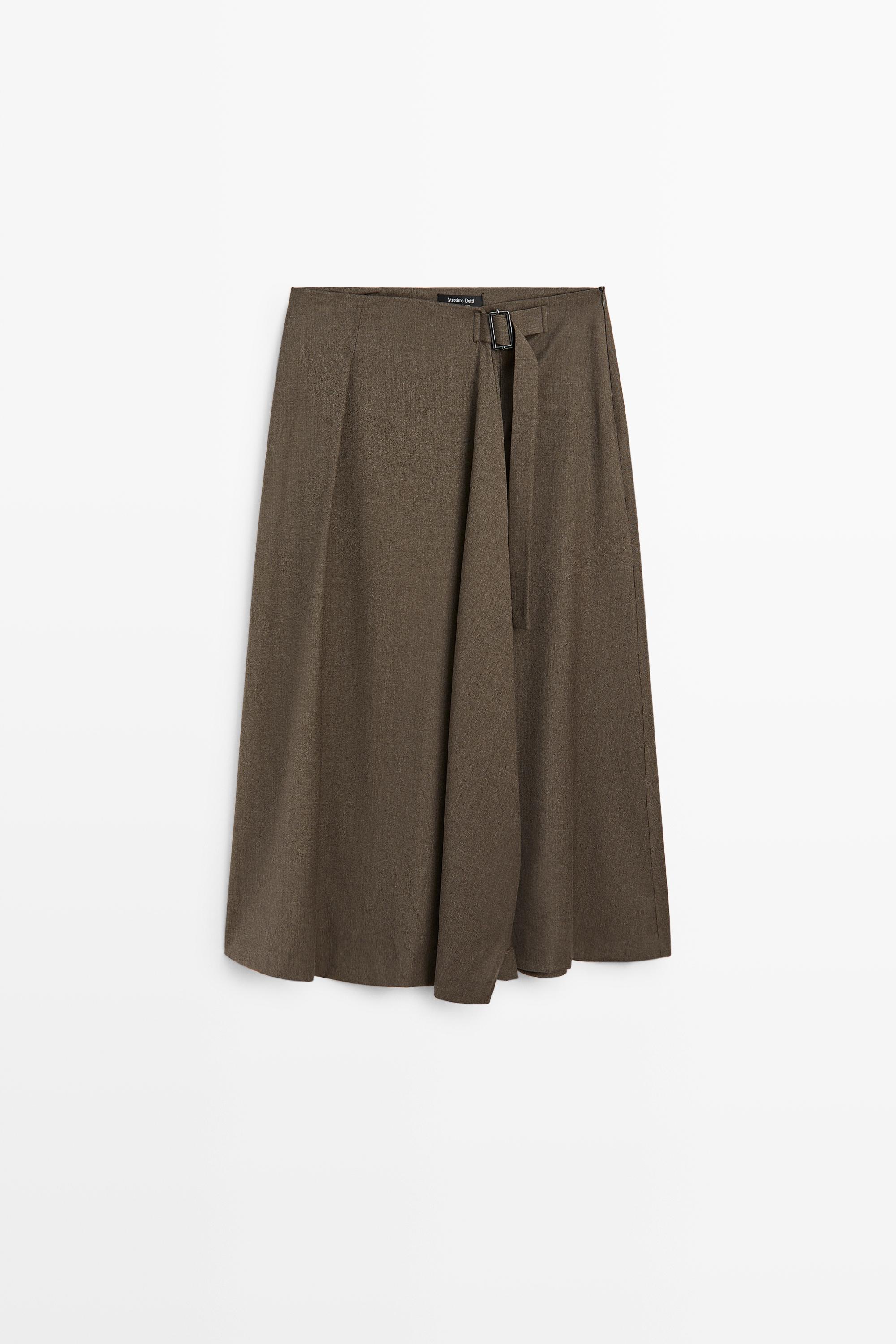 Falda midi detalle hebilla