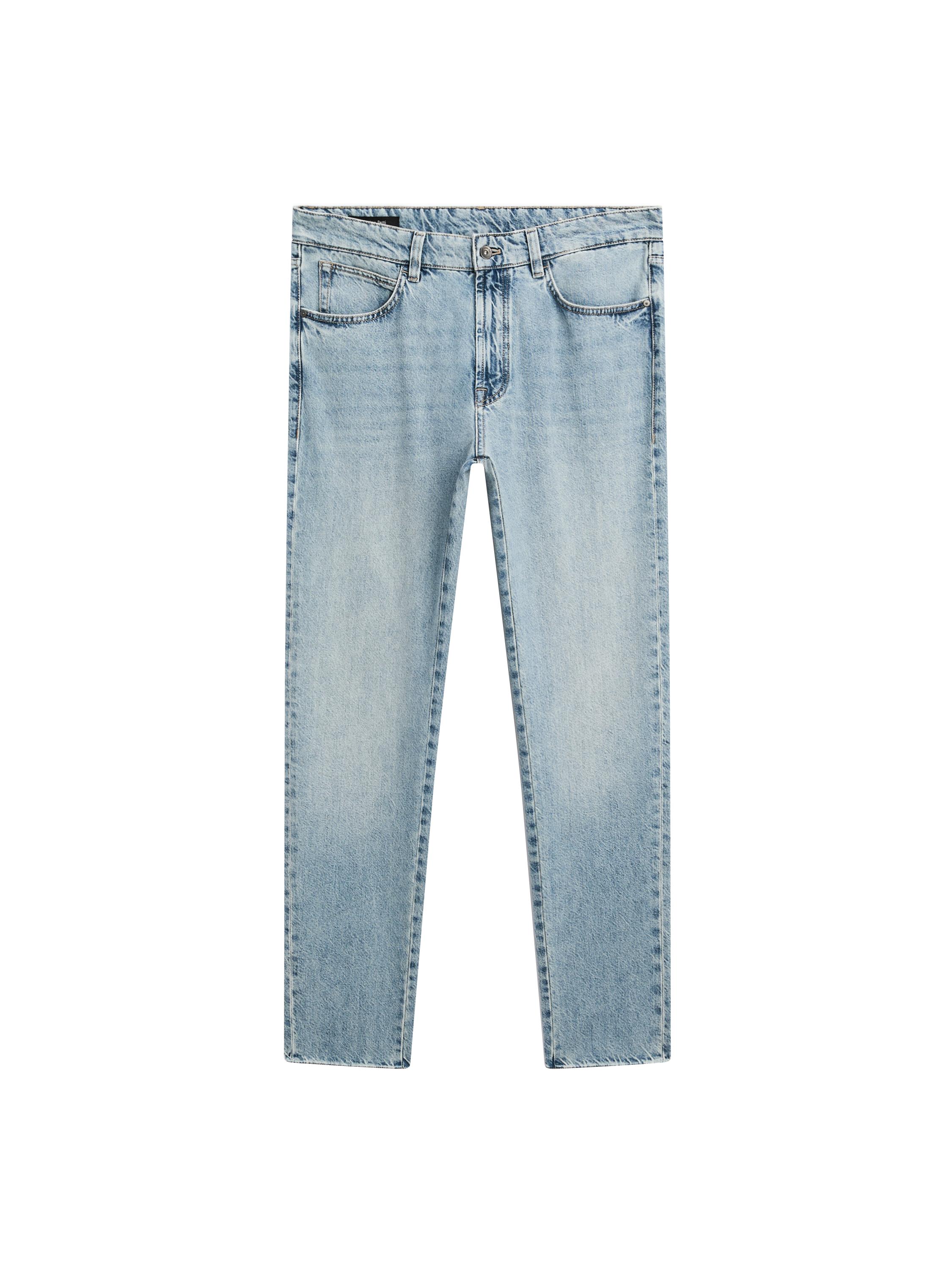 100% cotton tapered fit jeans