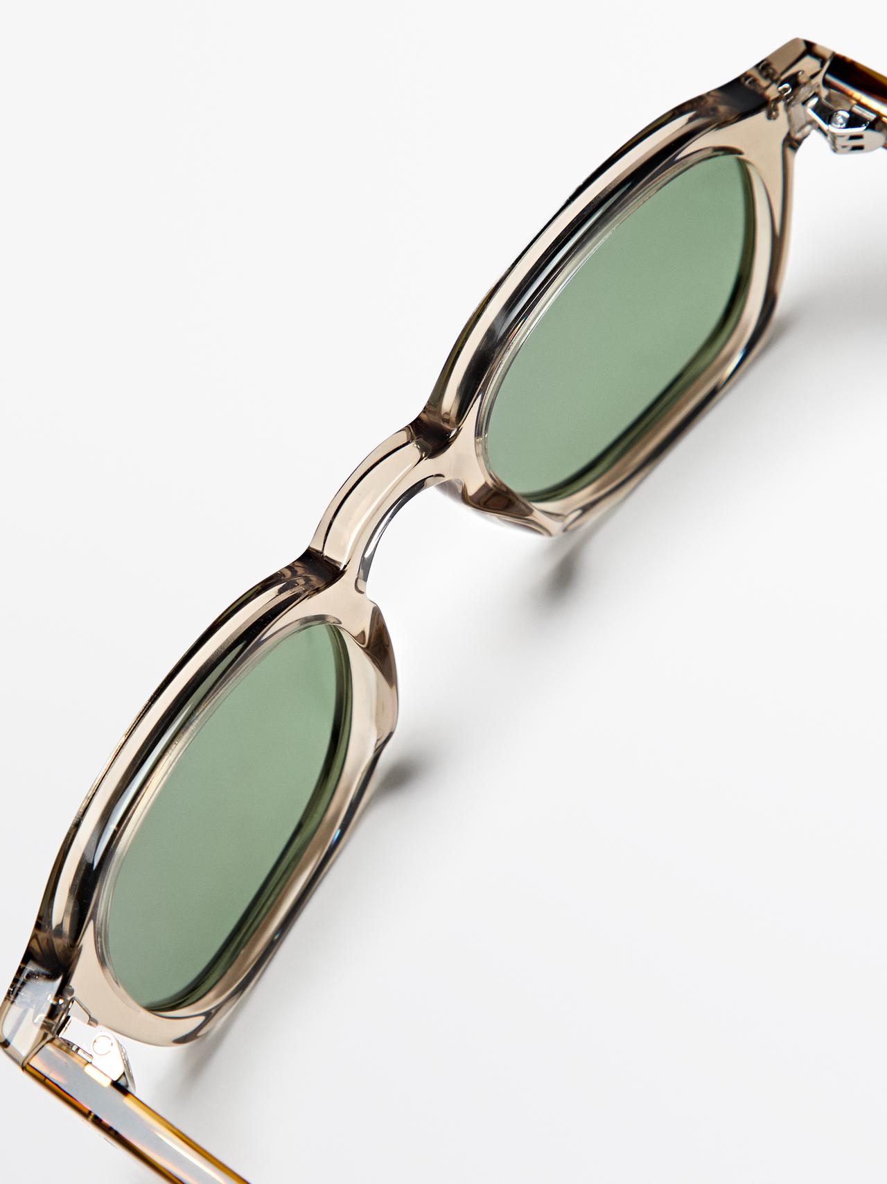 Round sunglasses — Yellow