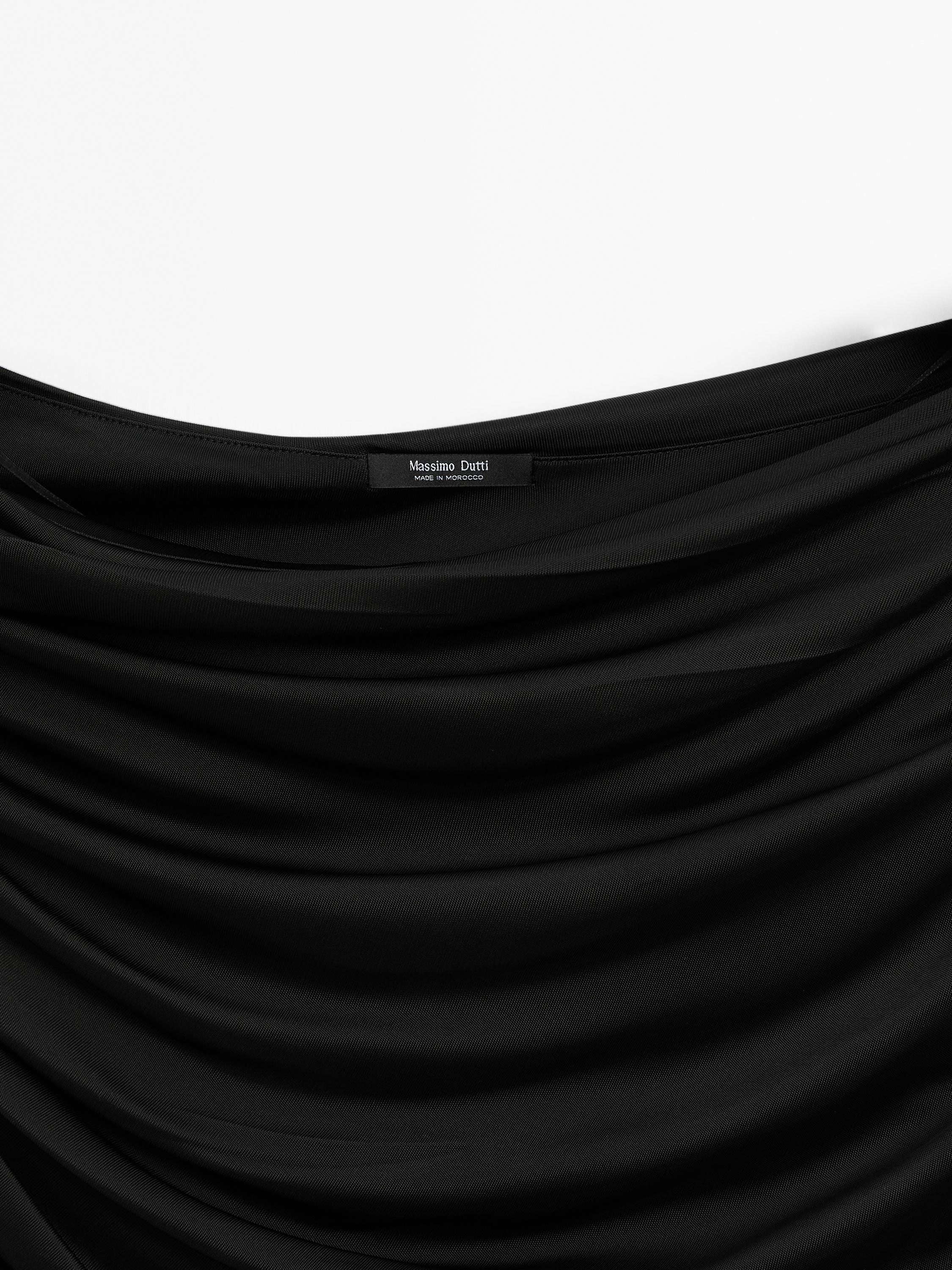 Vestido midi asimétrico drapeado