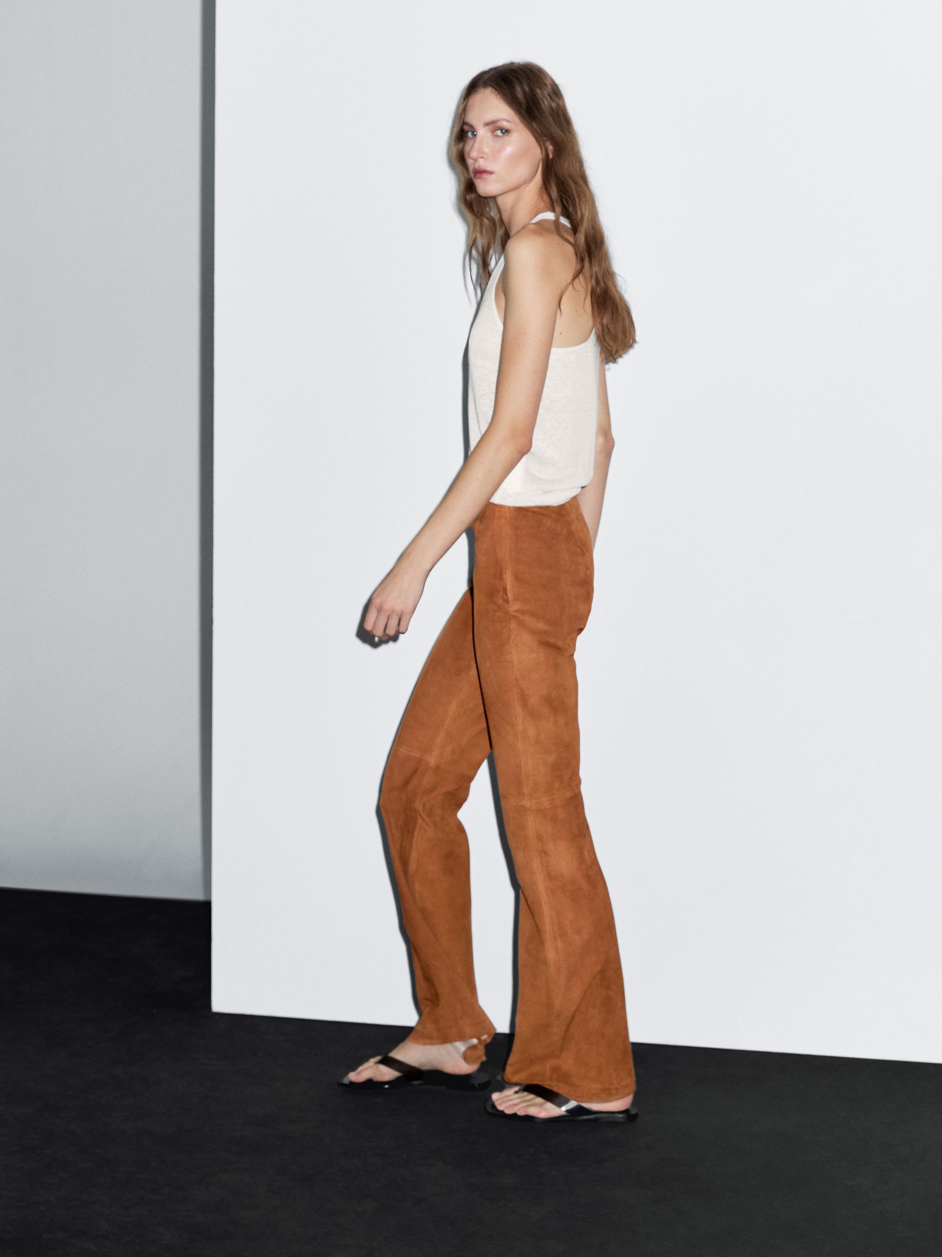 Pantalon Flare En Cuir Finition Daim - Camel - Xs - Massimo Dutti - Femme
