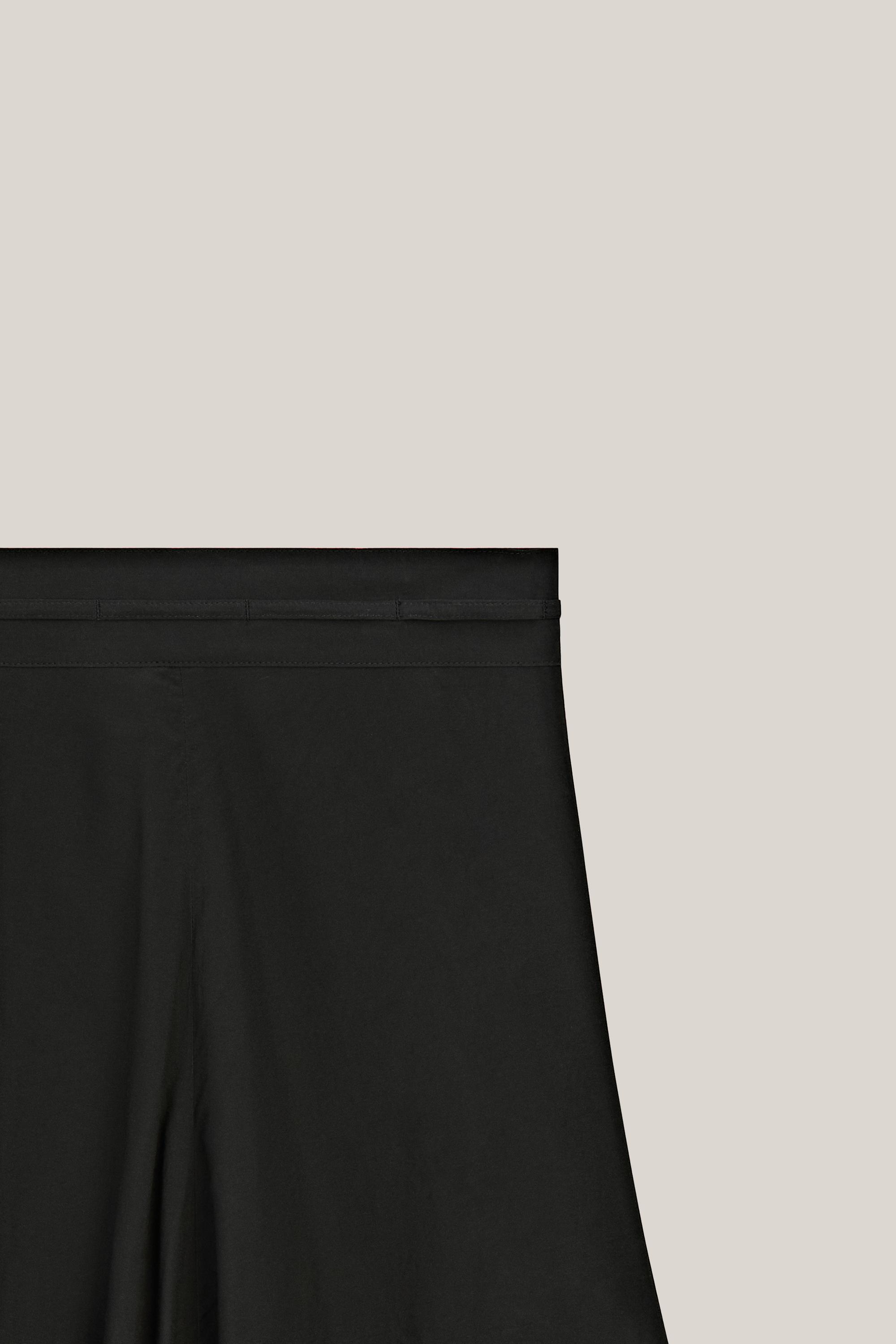 Skort with side slit detail - LIMITED EDITION — BLACK