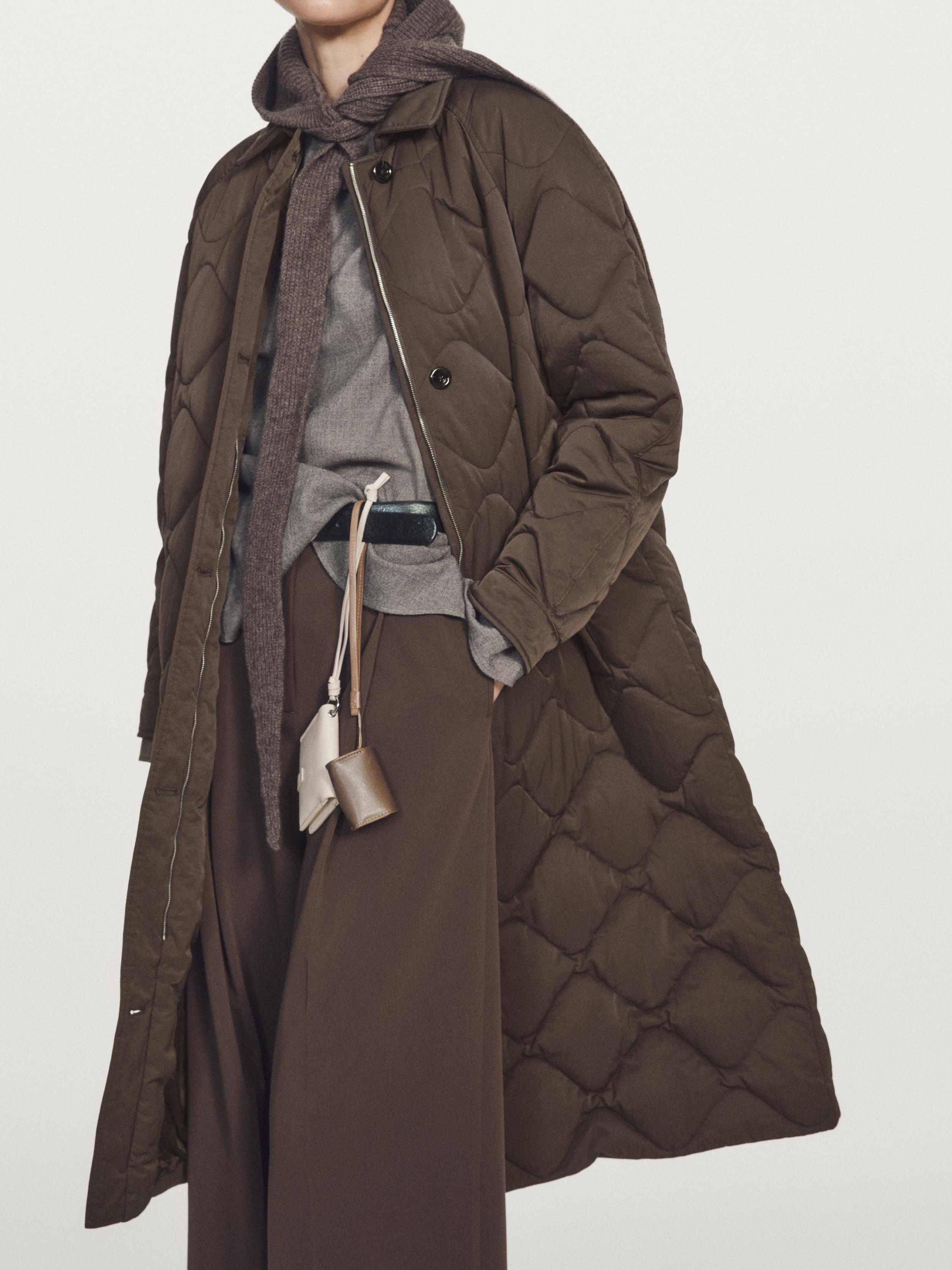 Long water-repellent puffer jacket