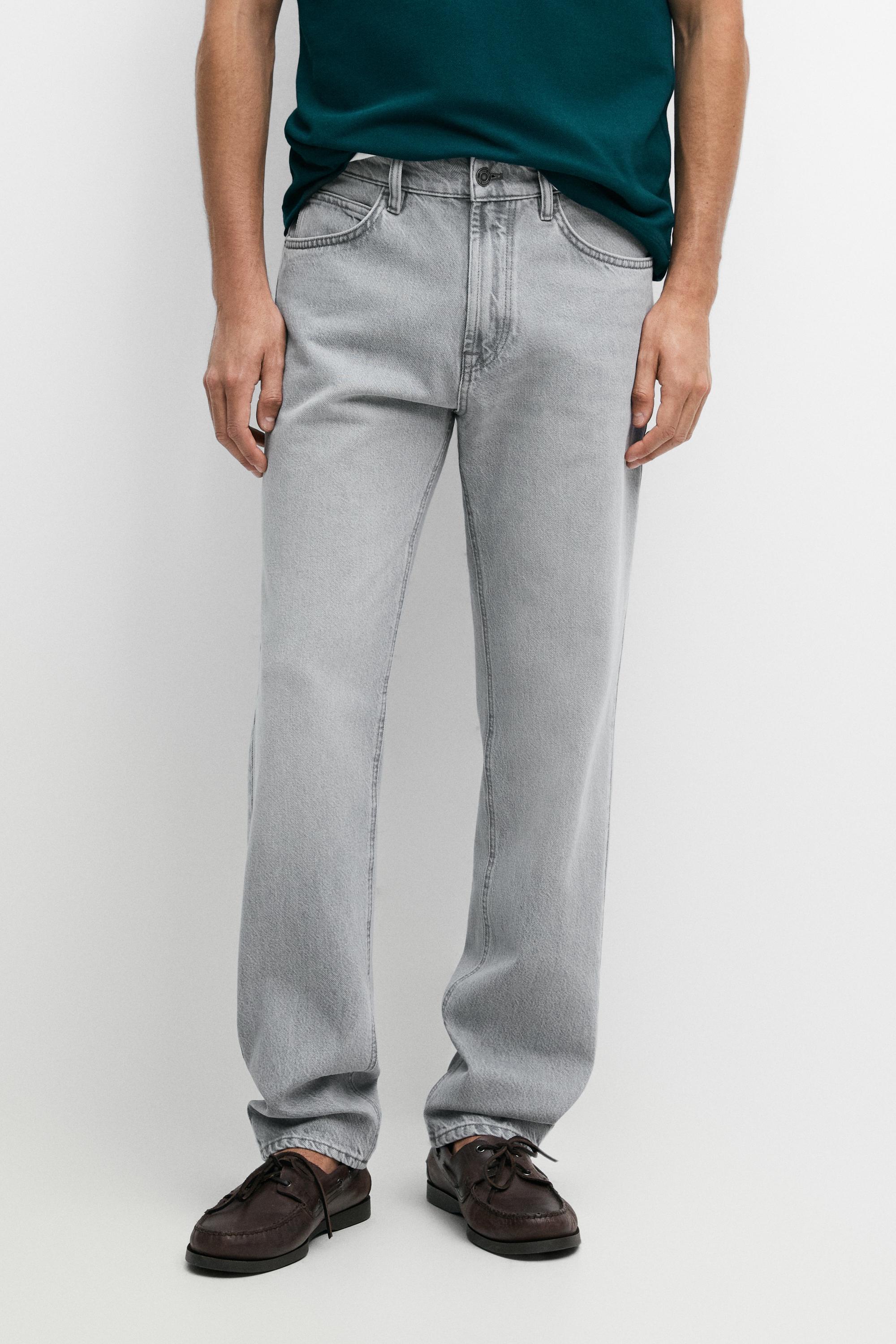 Tapered fit jeans