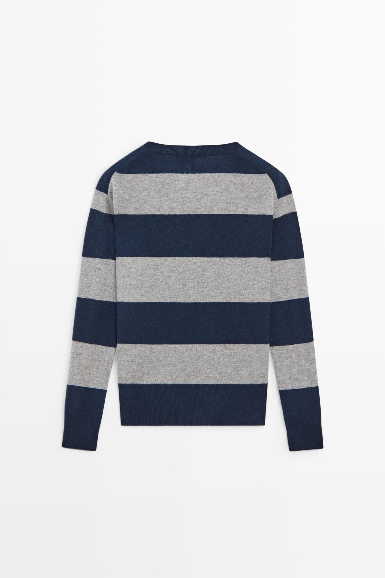 Striped wool-cashmere blend knit V-neck sweater — ANTHRACITE GREY