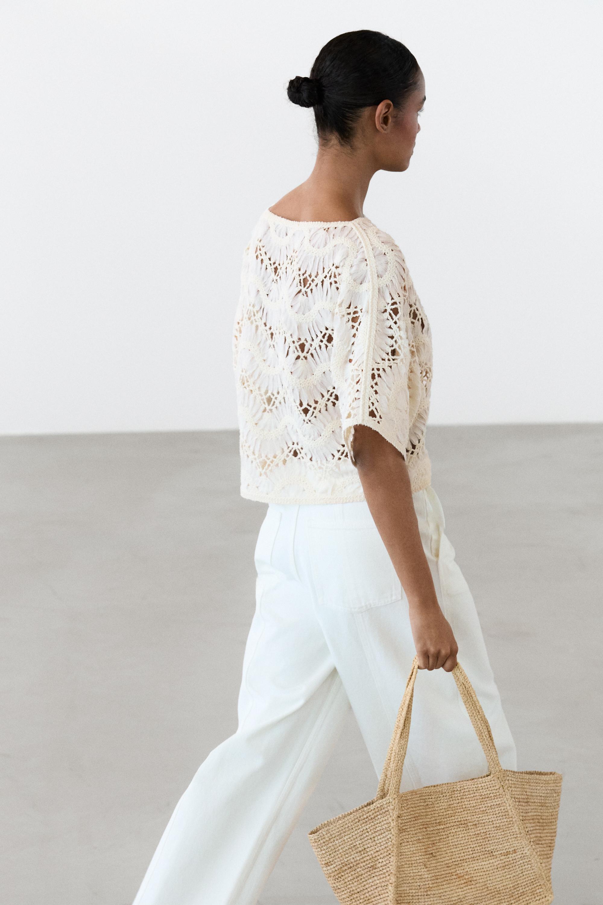 Short sleeve crochet top — CREAM