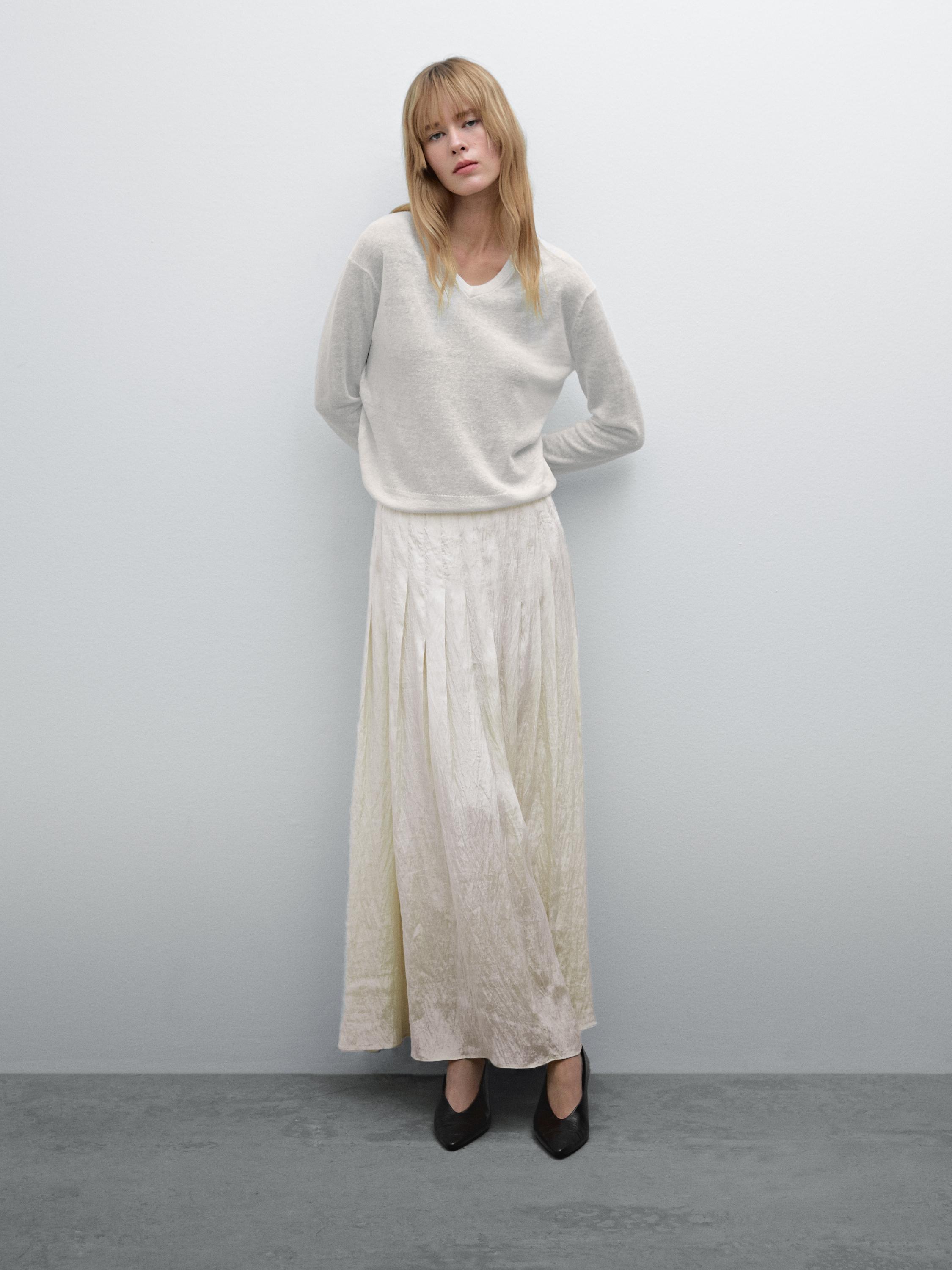 Pull en maille 100 % lin à col en V