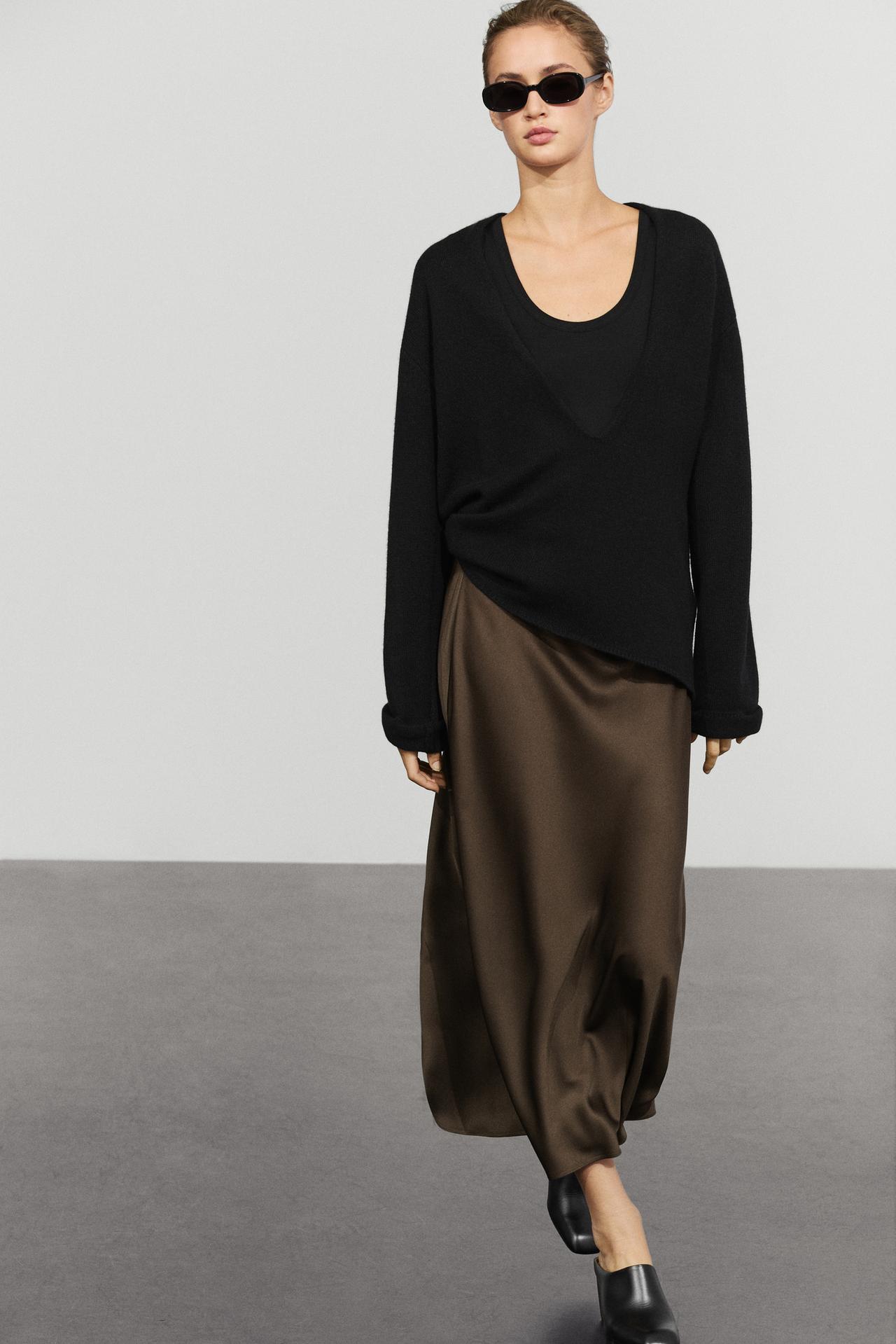 Flowing satin skirt — BROWN