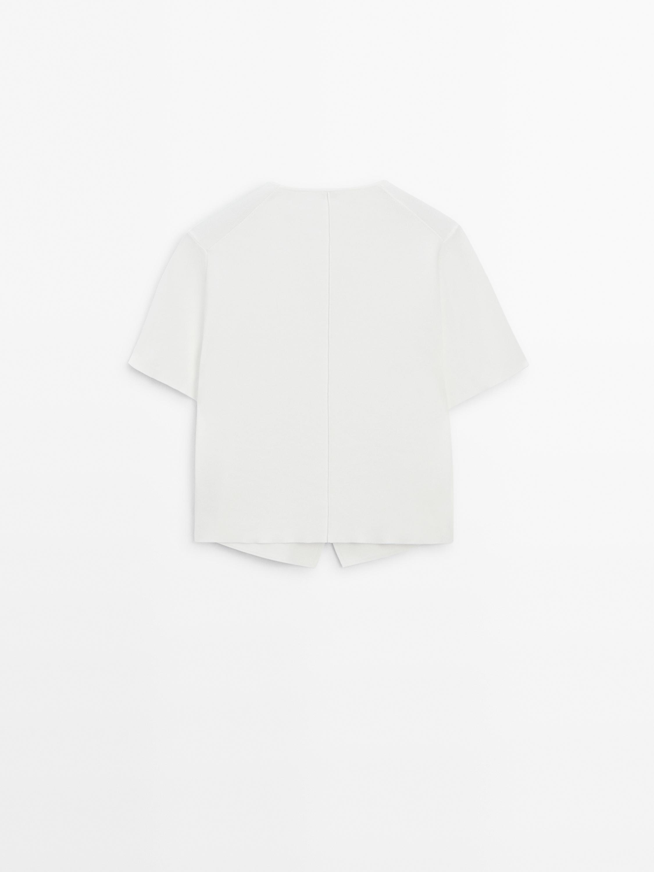 Flowing knit short sleeve cardigan