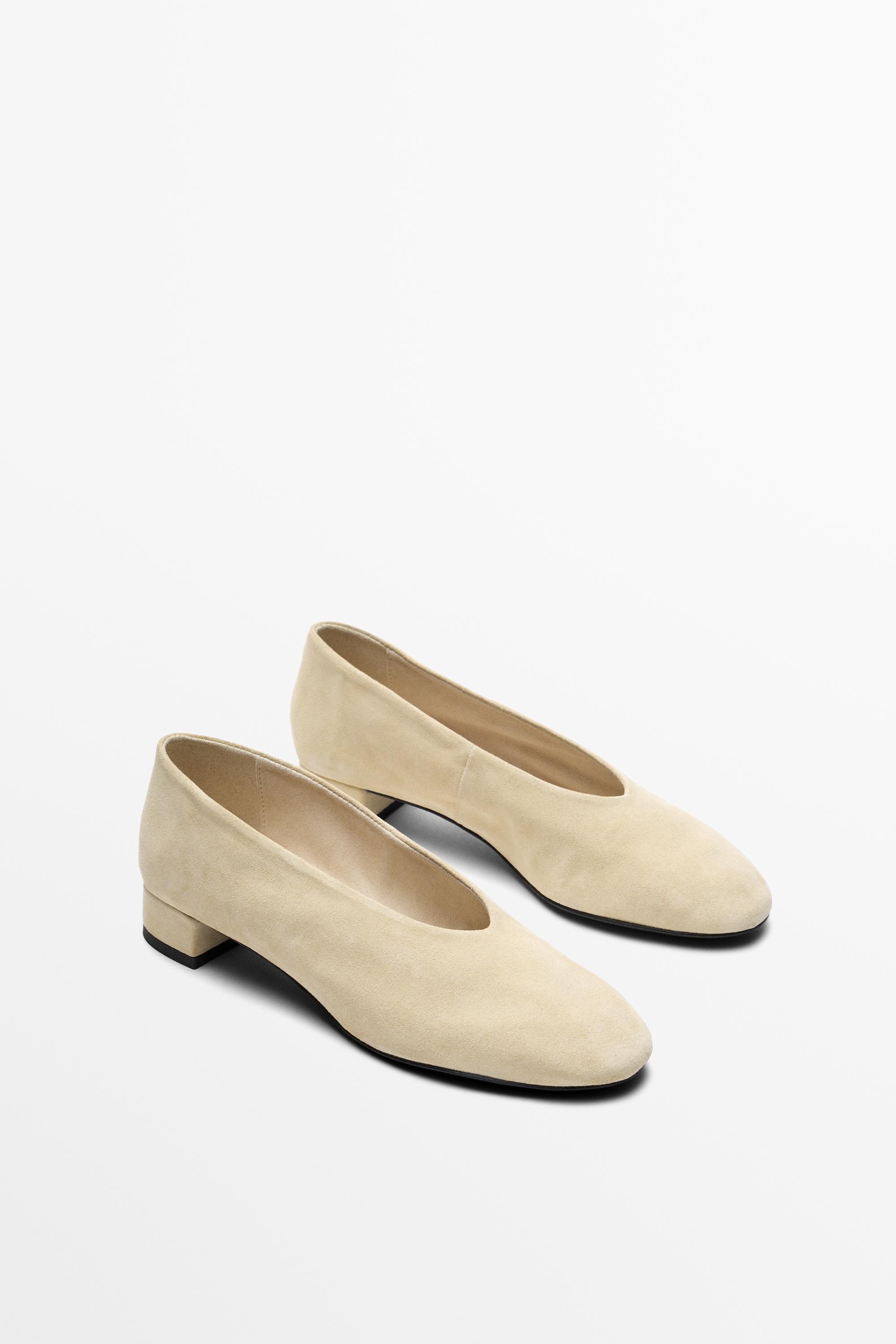 Split suede leather heel shoe