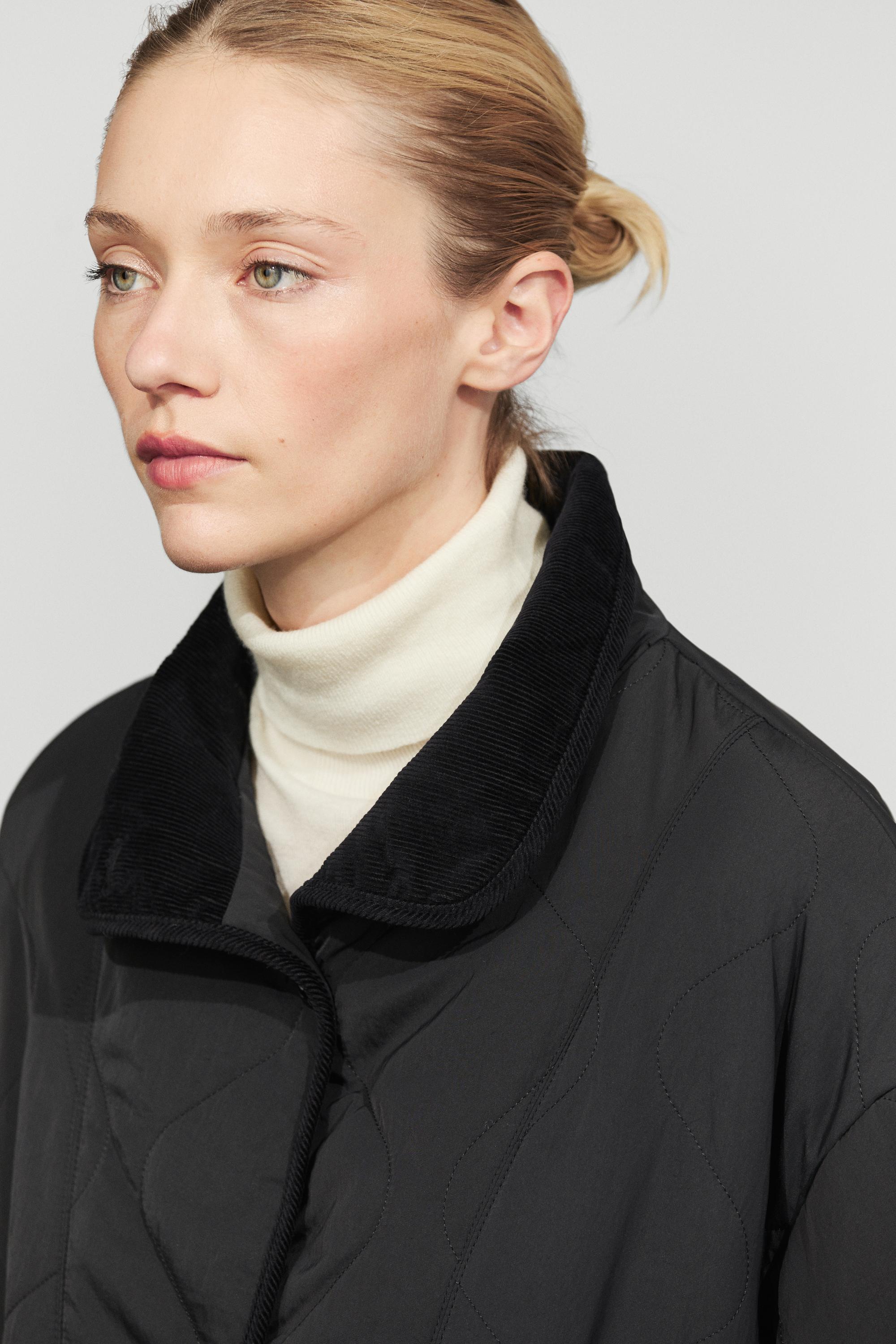 Jacket with wavy stitching detail — BLACK