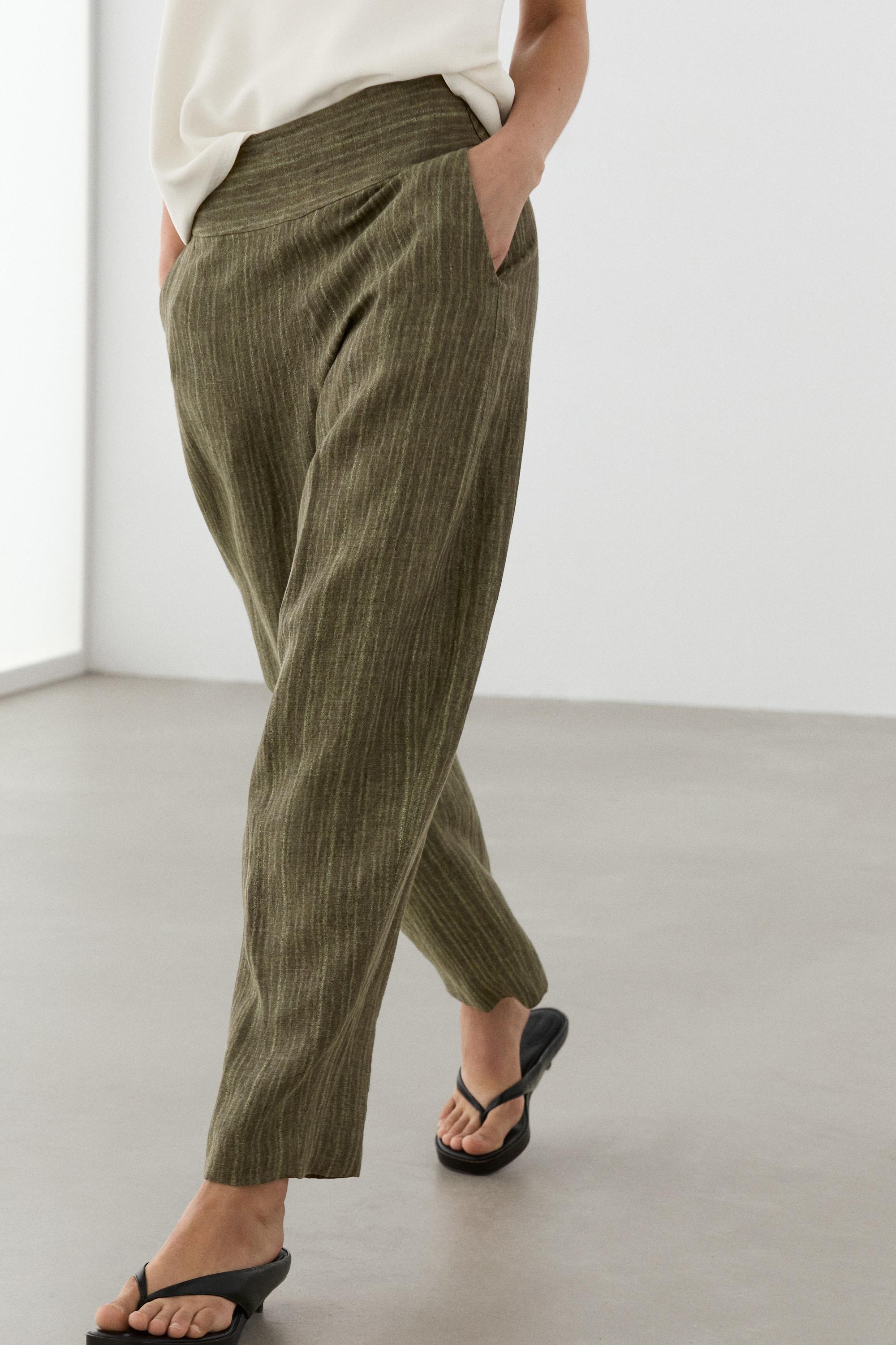 Total look linen trousers with corset belt detail — GREEN