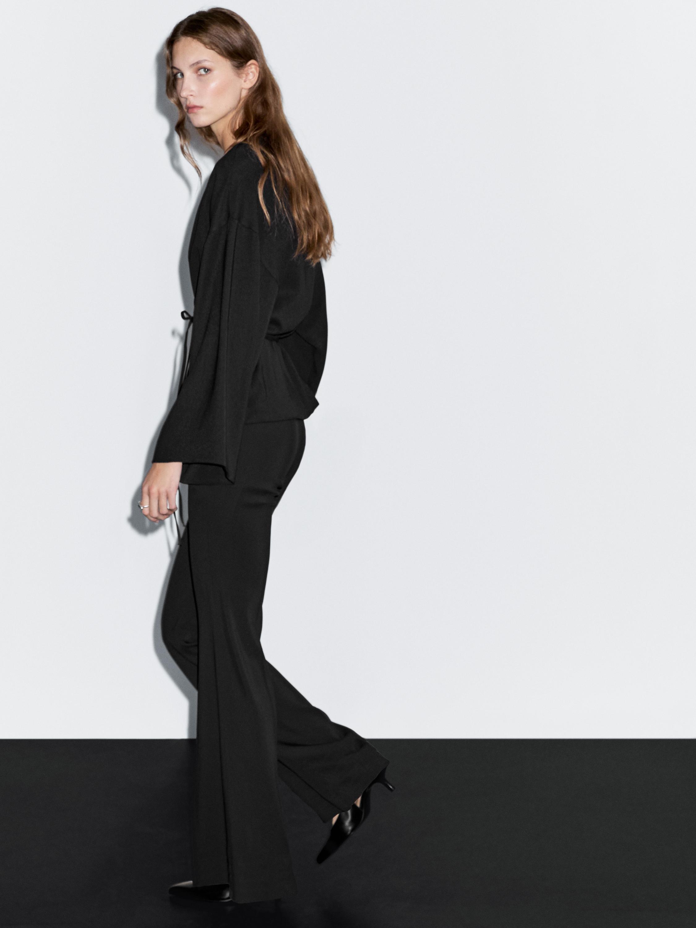 Кимоно свободного кроя с V-образным вырезом