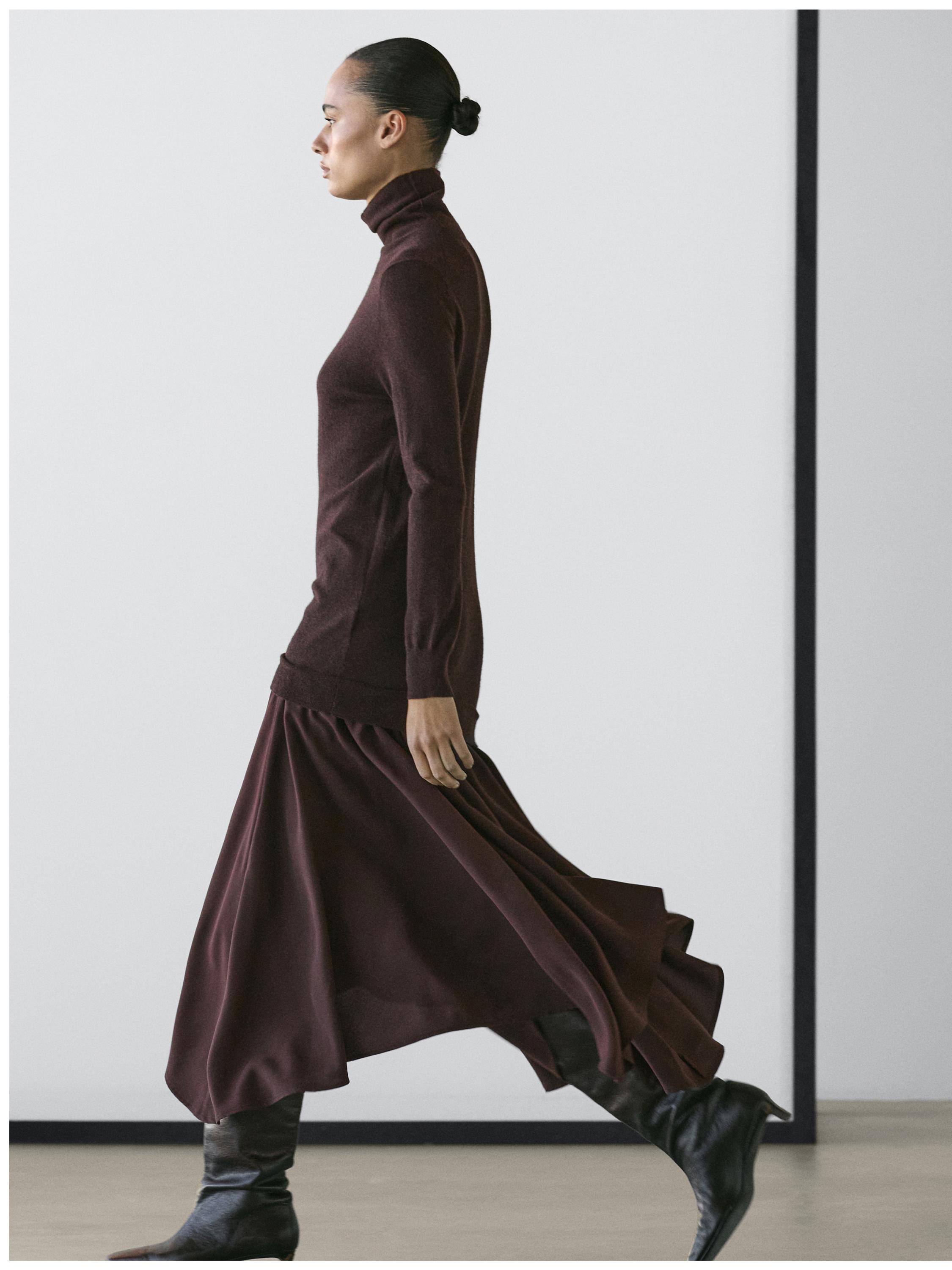 Wool blend knit dress with contrast detail — Chocolate