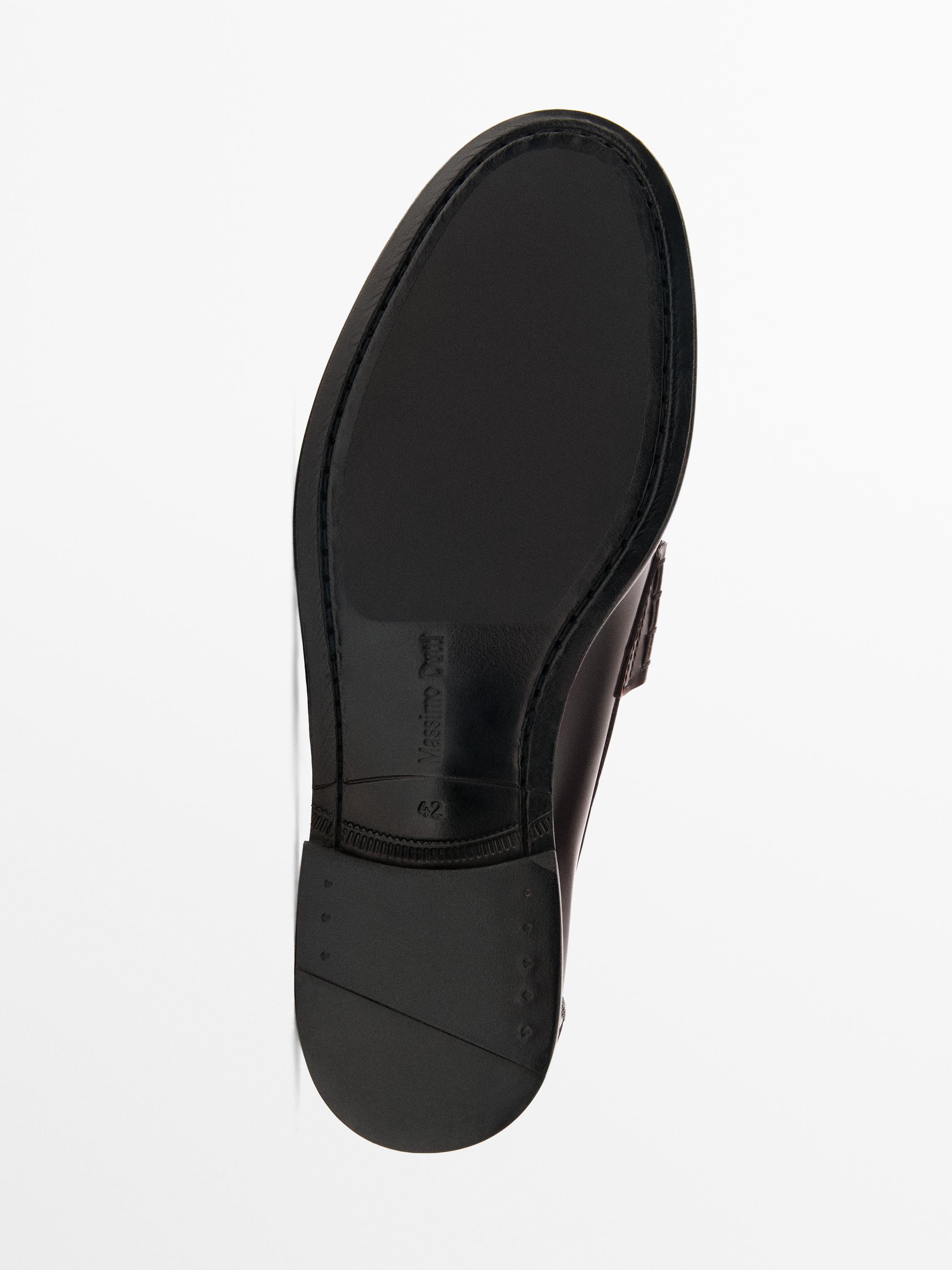 Leather loafers with penny strap — BURGUNDY
