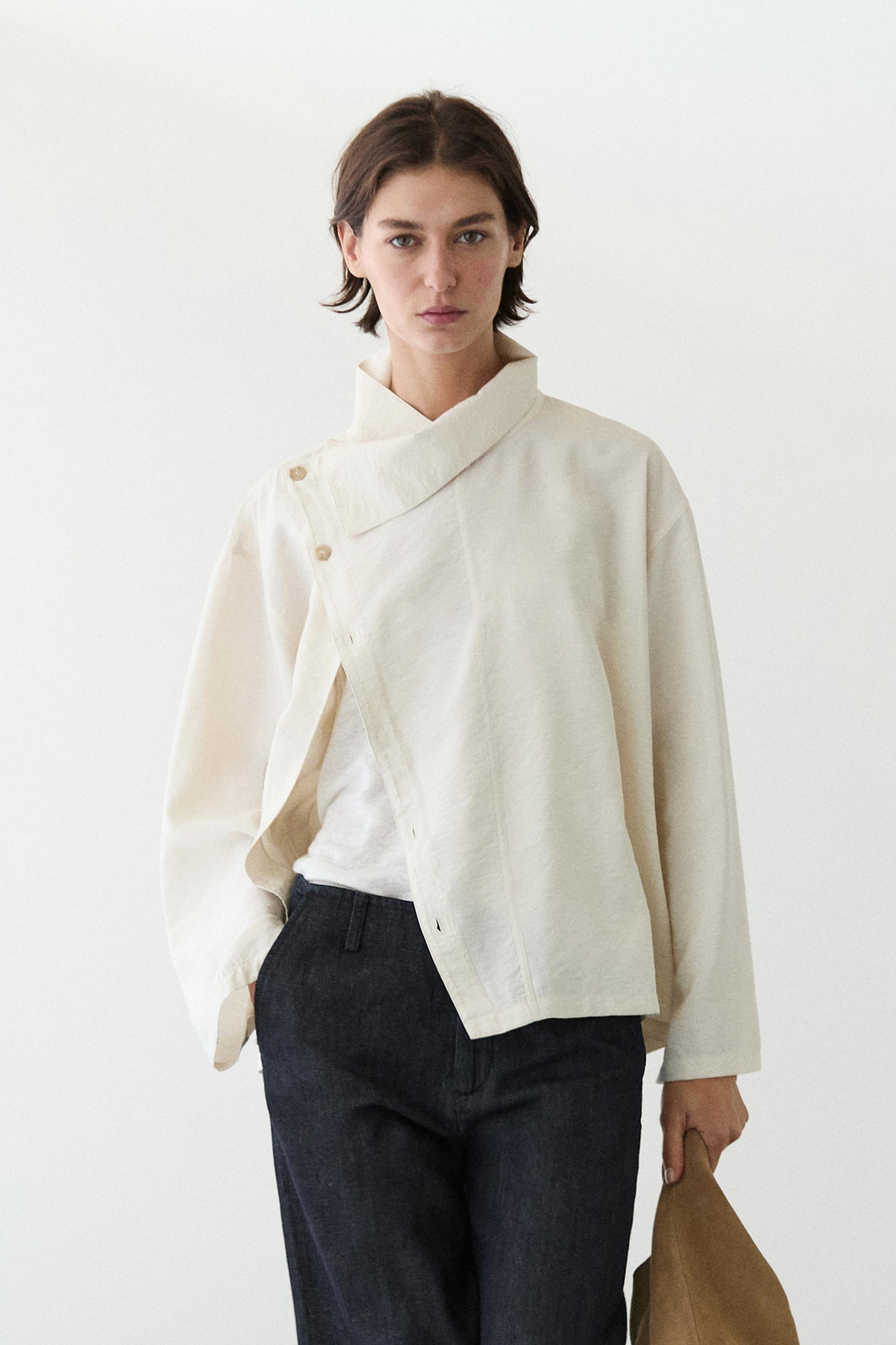 Flowing shirt with asymmetric buttons — BEIGE