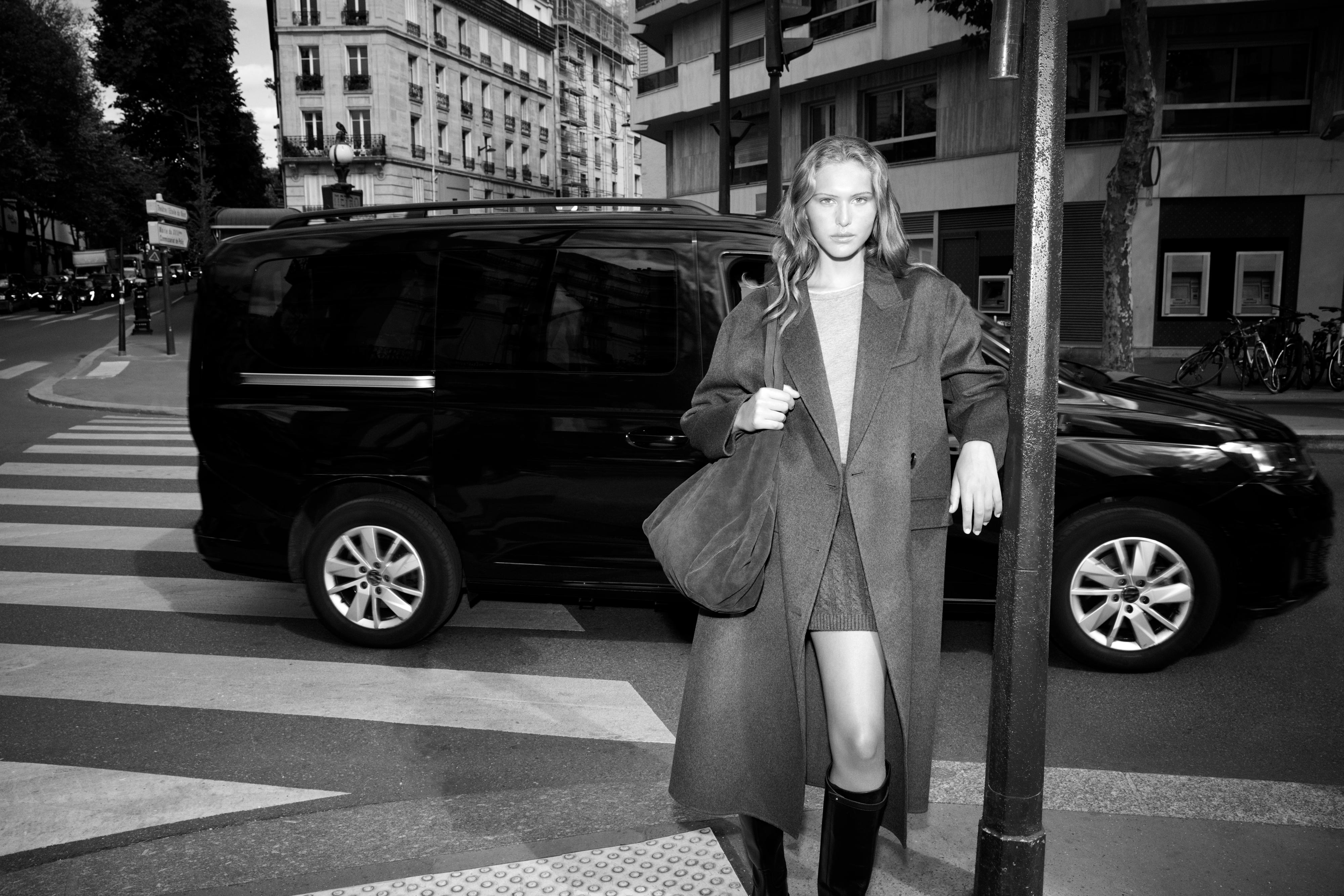 Long wool blend surplice coat