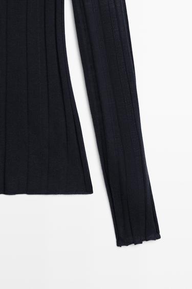 Ribbed high neck knit sweater — NAVY BLUE 7
