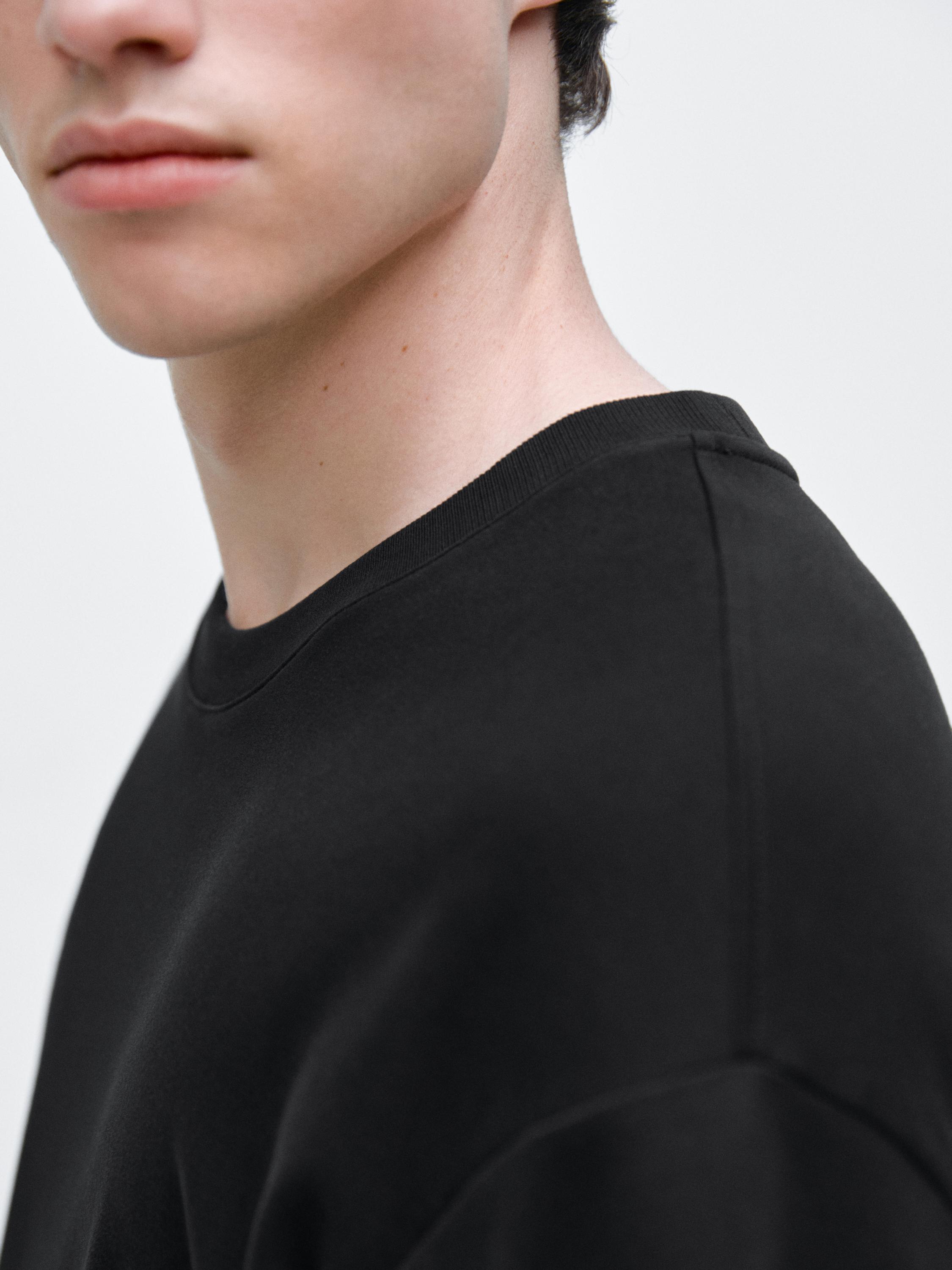 100% cotton short sleeve T-shirt — BLACK