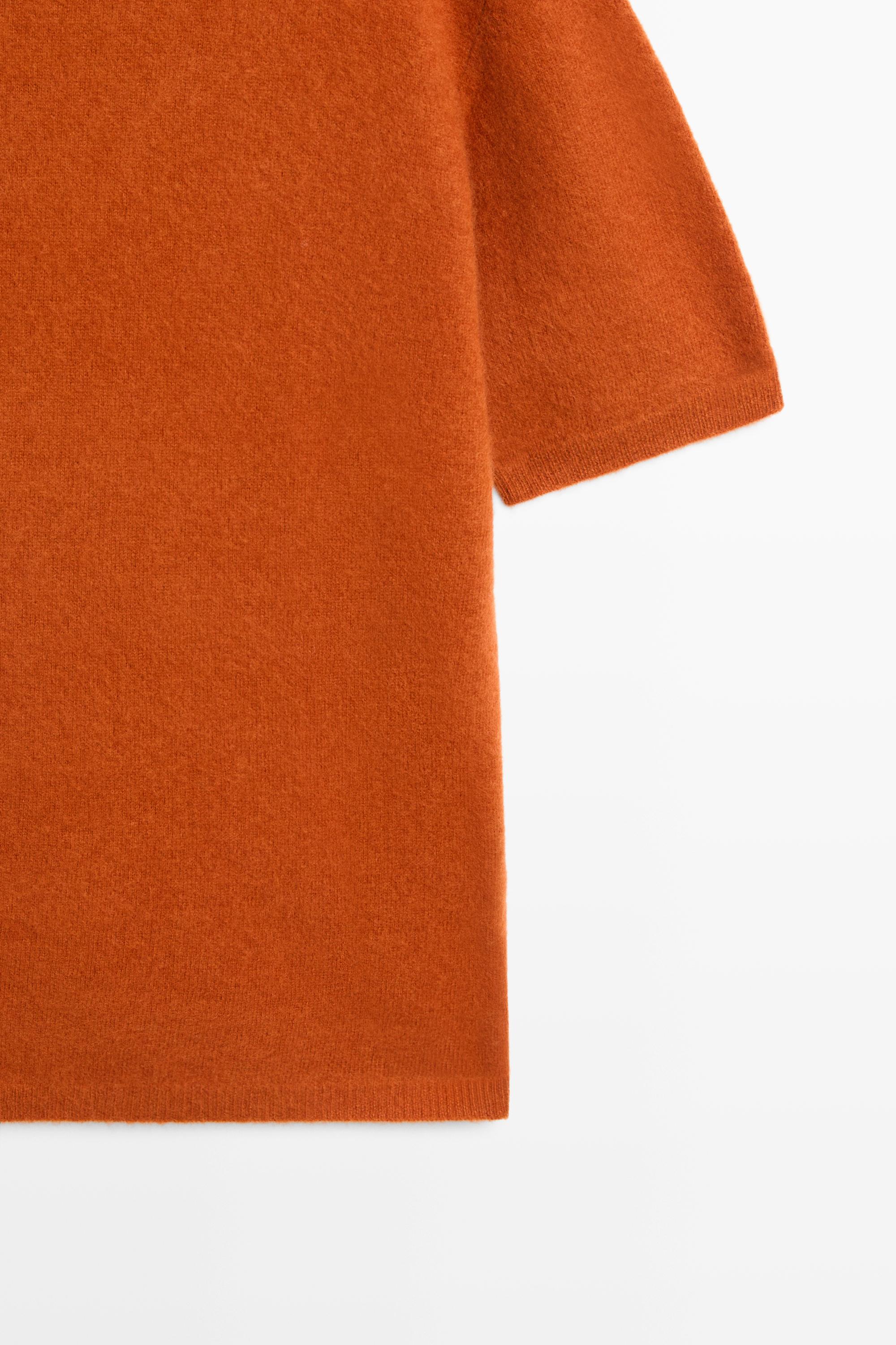 100% wool oversize short-sleeve knit sweater — BURNT ORANGE
