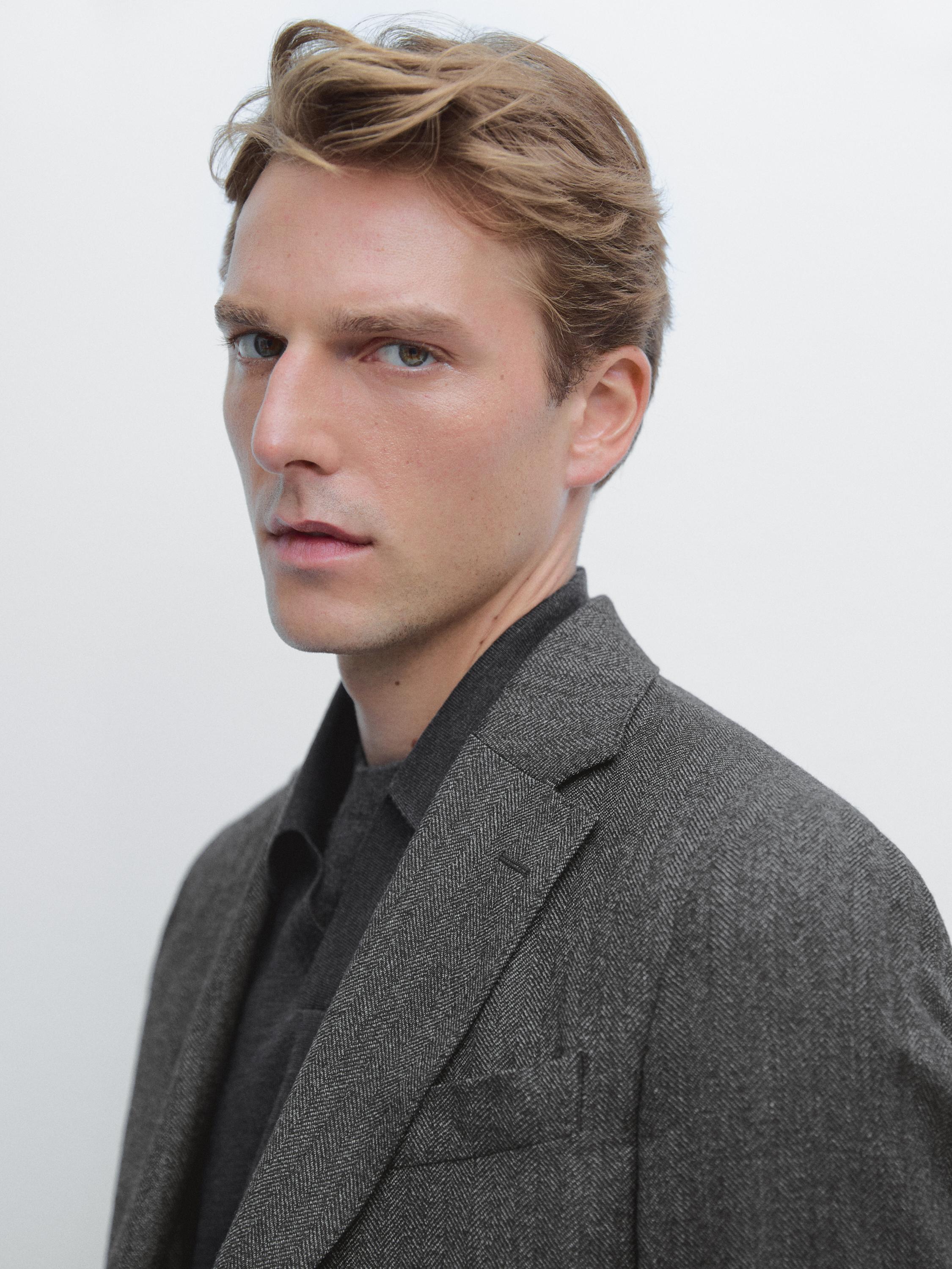 Blazer van wolmix met visgraatmotief