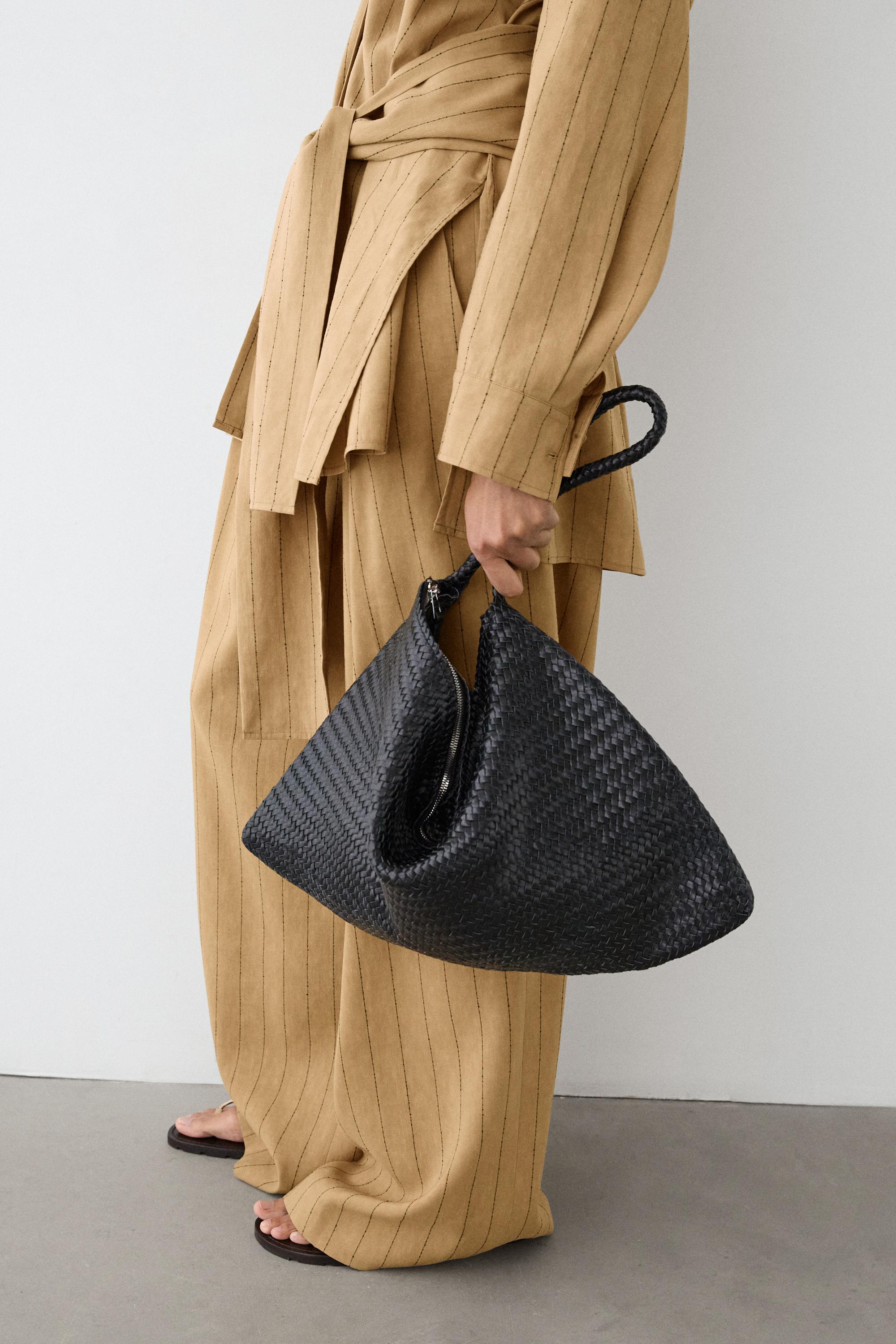 Darted wide-leg trousers — MUSTARD YELLOW