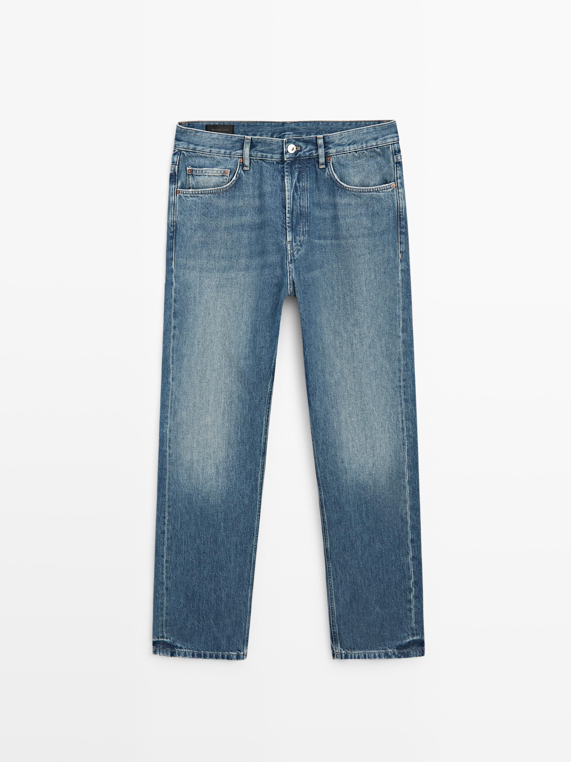 Straight-leg jeans
